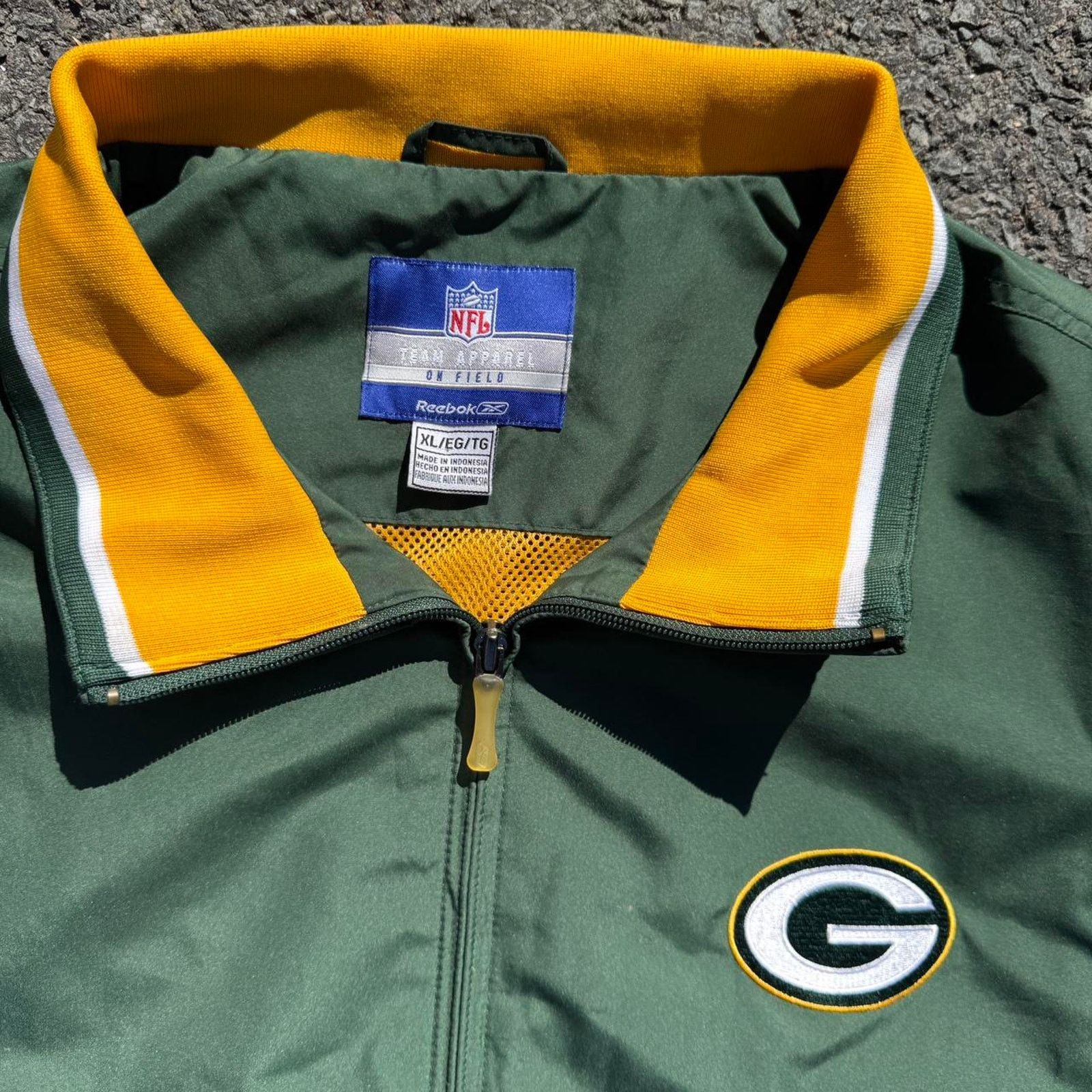 Reebok Vintage 90s Reebok Green Bay Packers Nylon Vest – Size XL Size US XL / EU 56 / 4 - 3 Thumbnail