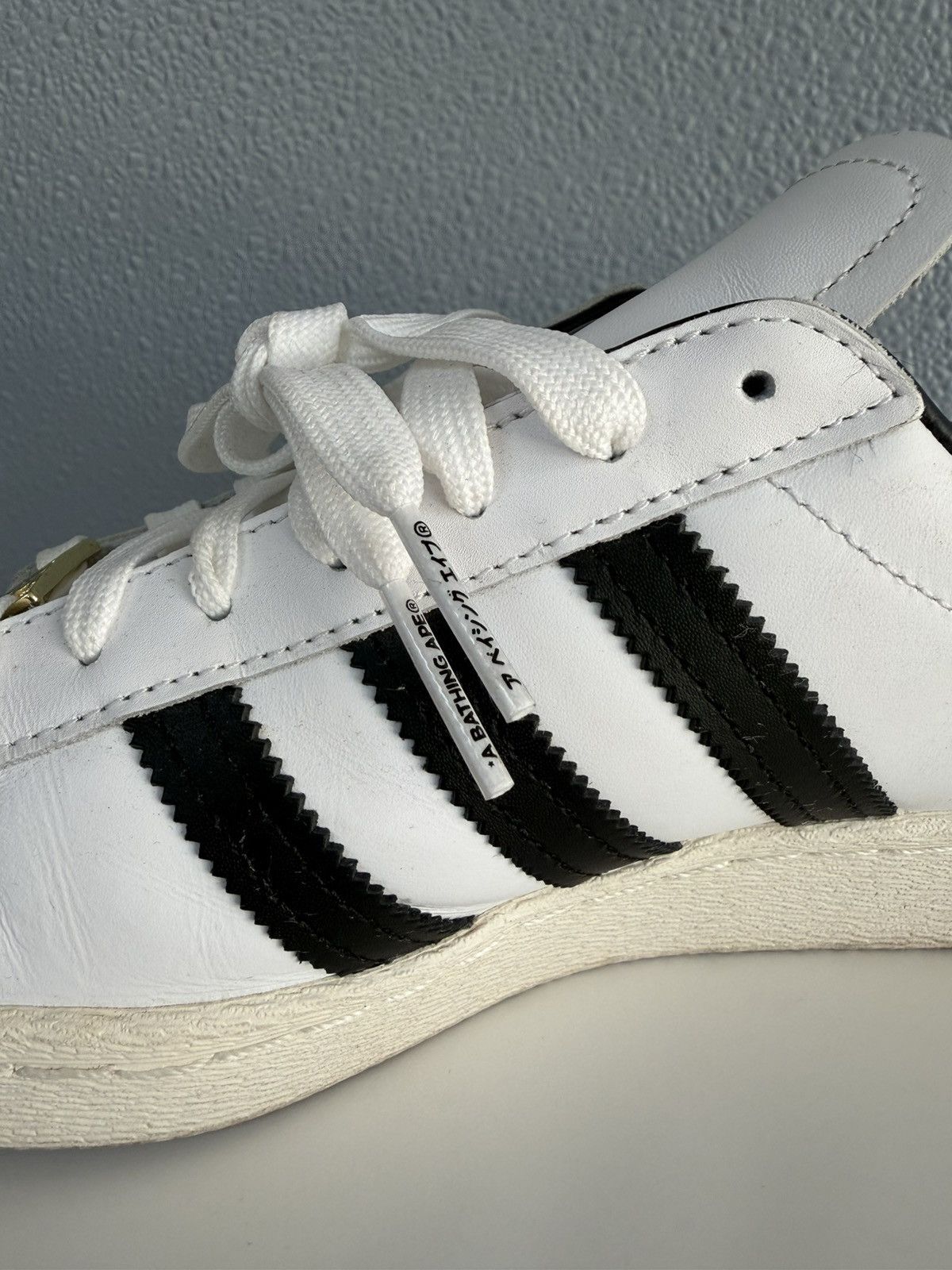 Adidas Superstar Vintage White Black JR2701 Size US 8 / EU 41 - 7 Thumbnail