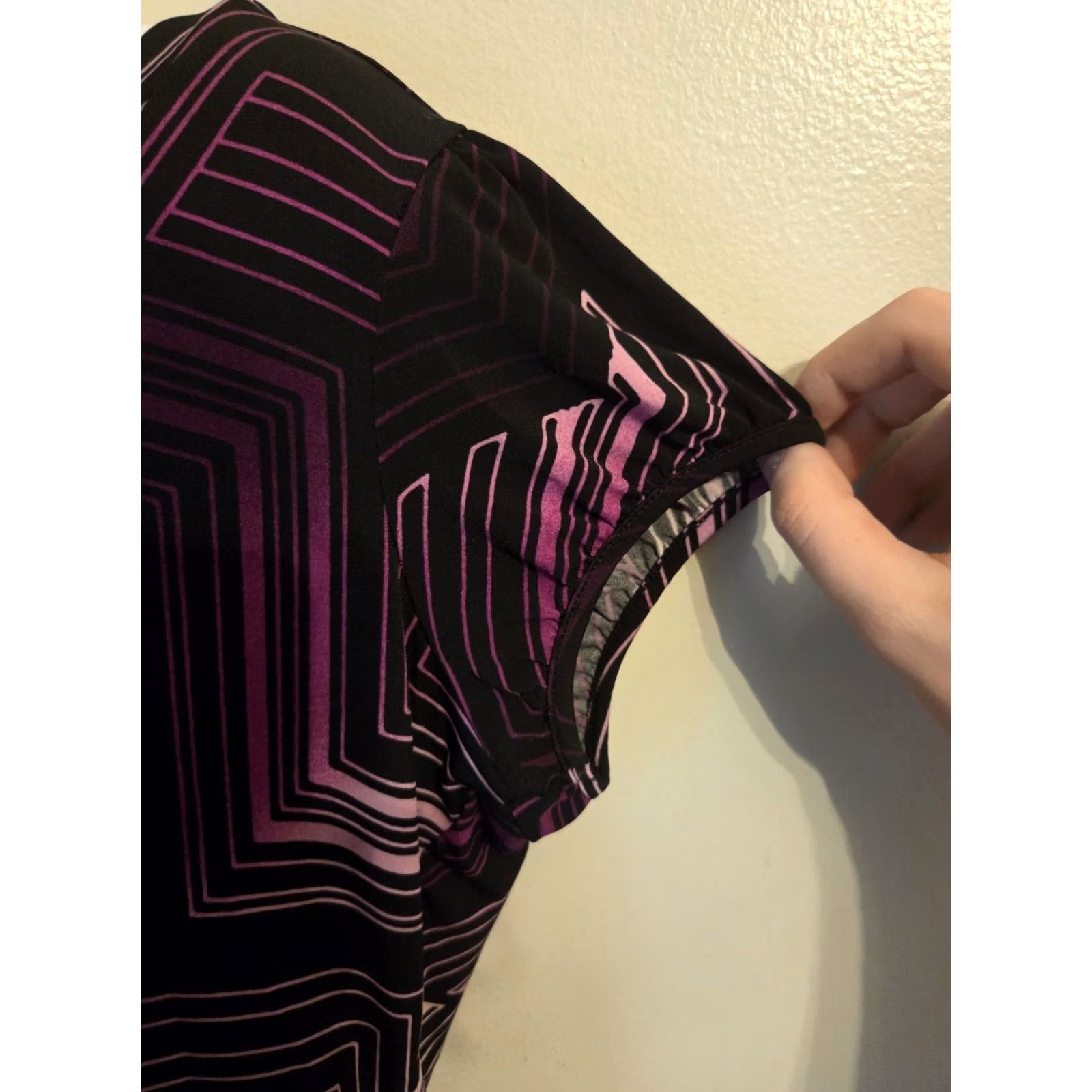 Worthington Worthington Top Womens L Purple Black Geometric Zigzag Print Cap Sleeve Size L / US 10 / IT 46 - 4 Thumbnail