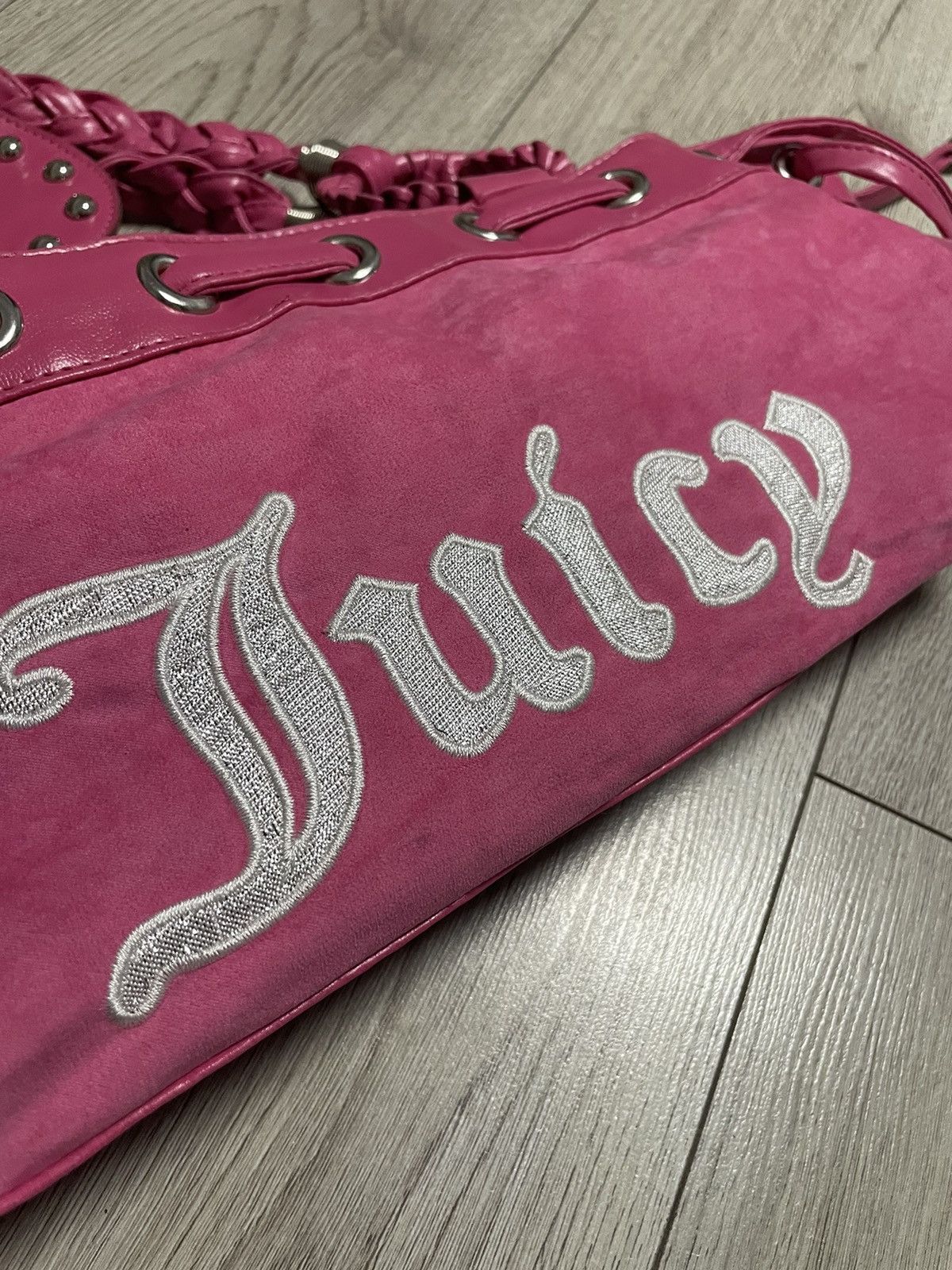 Juicy Couture Vintage Pink Juicy Couture 2000s Bag Size ONE SIZE - 13 Thumbnail
