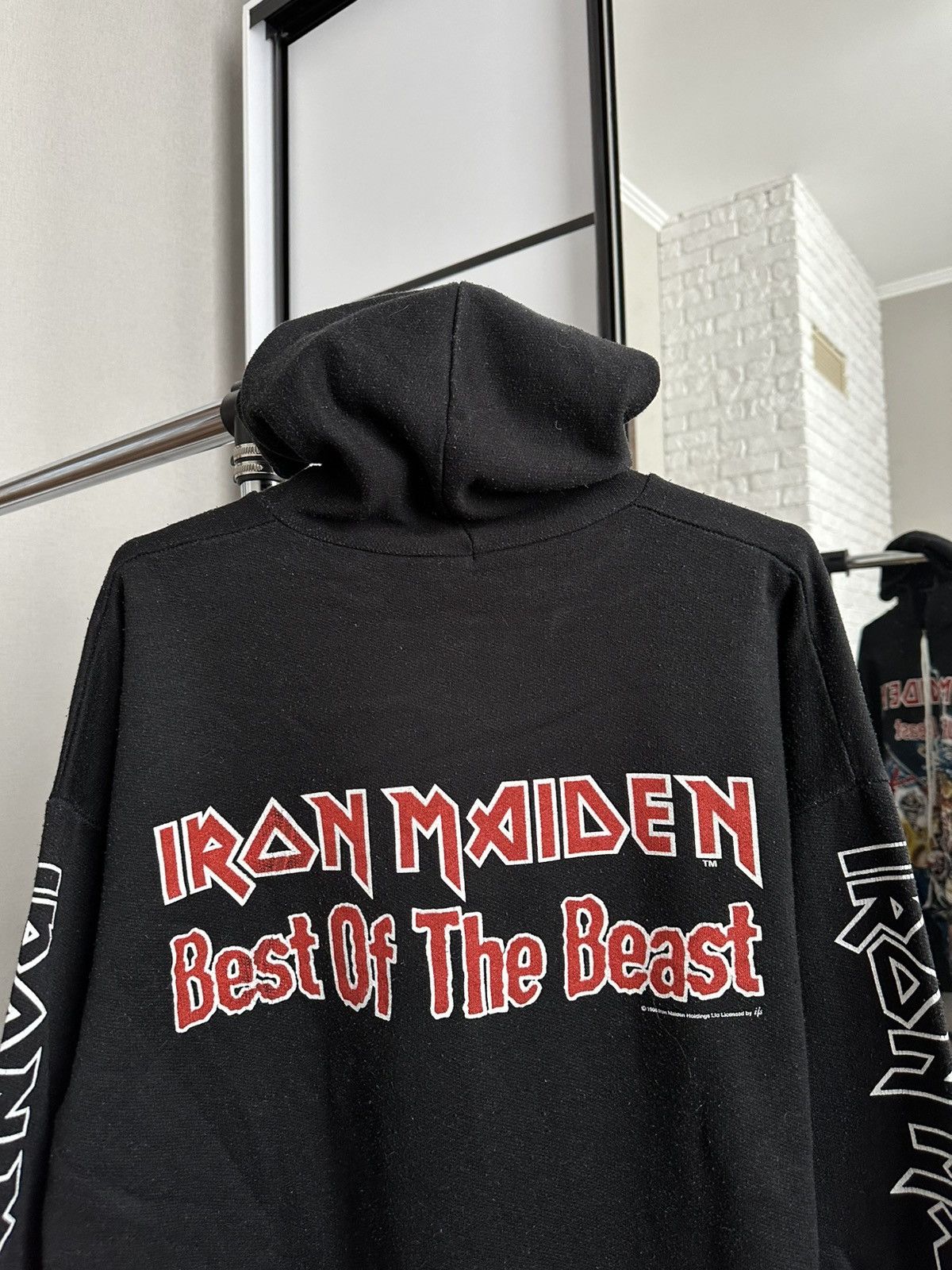 Iron Maiden 1999 Iron Maiden Best Of The Beast Vintage Hoodie Pullover Size US L / EU 52-54 / 3 - 9 Thumbnail