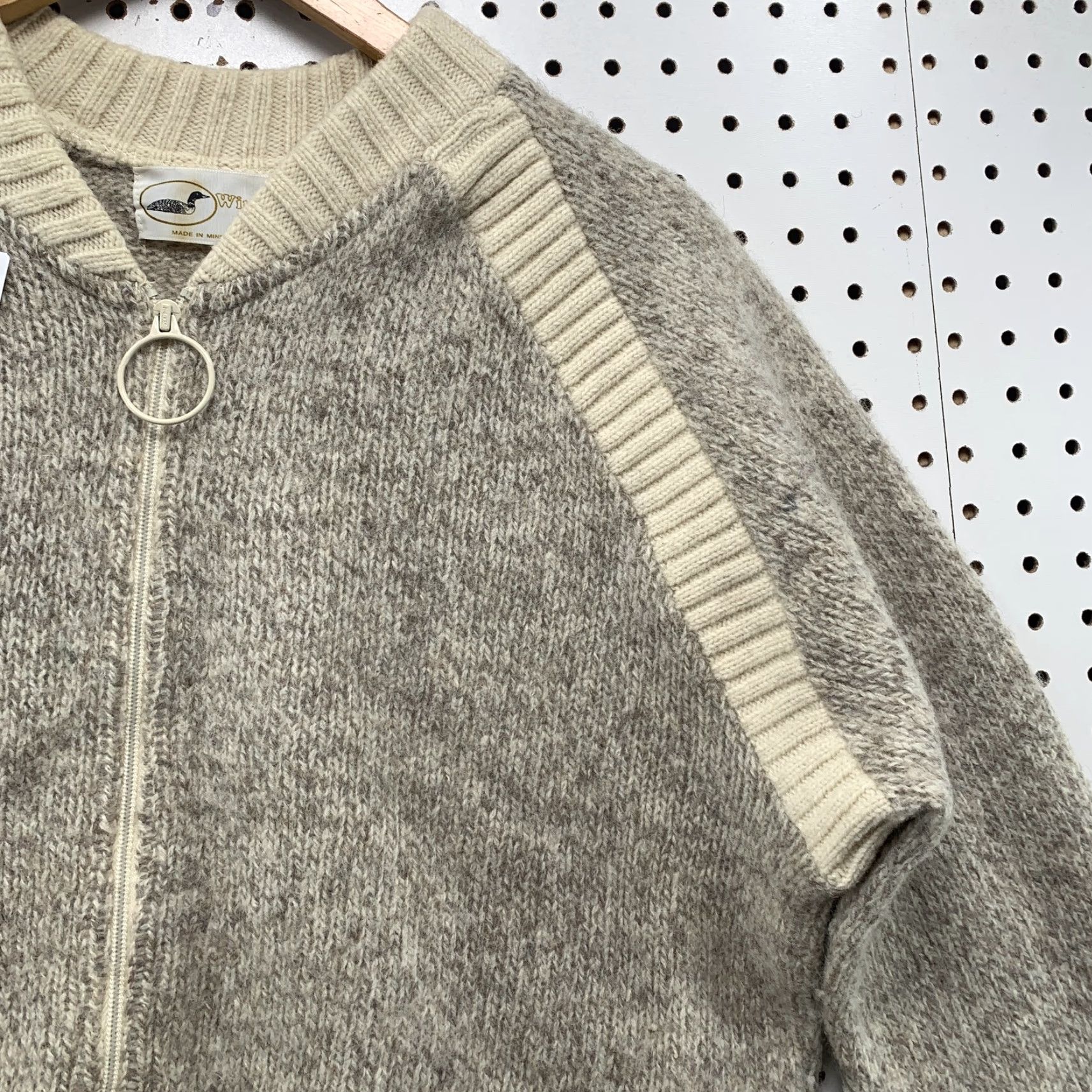 Vintage VINTAGE Winona Knits Sweater Shirt Womens Beige XL Long Sleeve Knit Made USA Pullover Winter 90s Mens Womens Size XL / US 12-14 / IT 48-50 - 7 Thumbnail