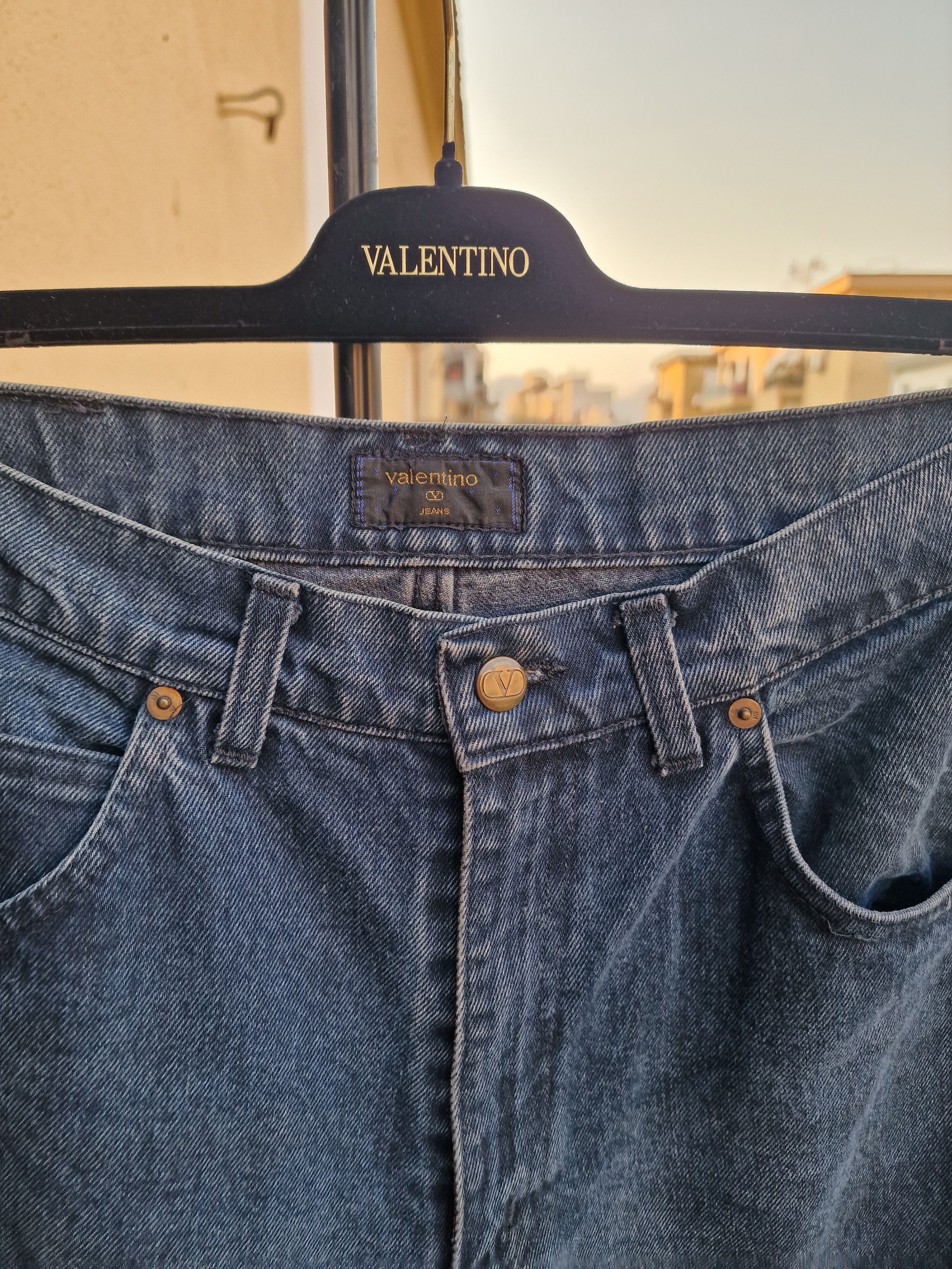 Valentino Rare Valentino Garavani 90s Straight Leg Denim Jeans Size US 32 / EU 48 - 4 Thumbnail
