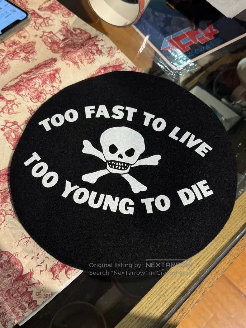 Vivienne Westwood Vivienne Westwood WE Exclusive Black Skull Wool Beret Size ONE SIZE - 1 Thumbnail
