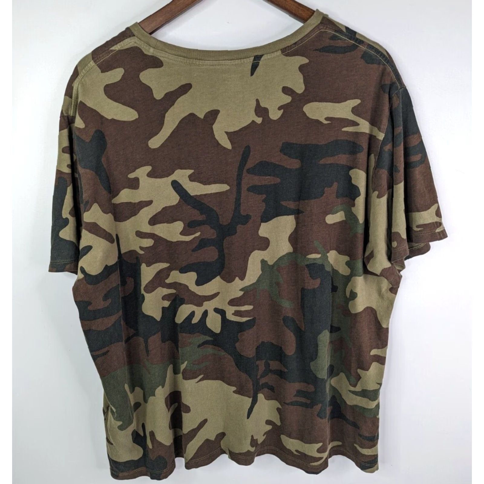 Levi's Levi's Tee Shirt T 2XL Men's Camouflage Short Sleeve Athletic Casual Crew Neck Logo Green Size US XXL / EU 58 / 5 - 3 Thumbnail