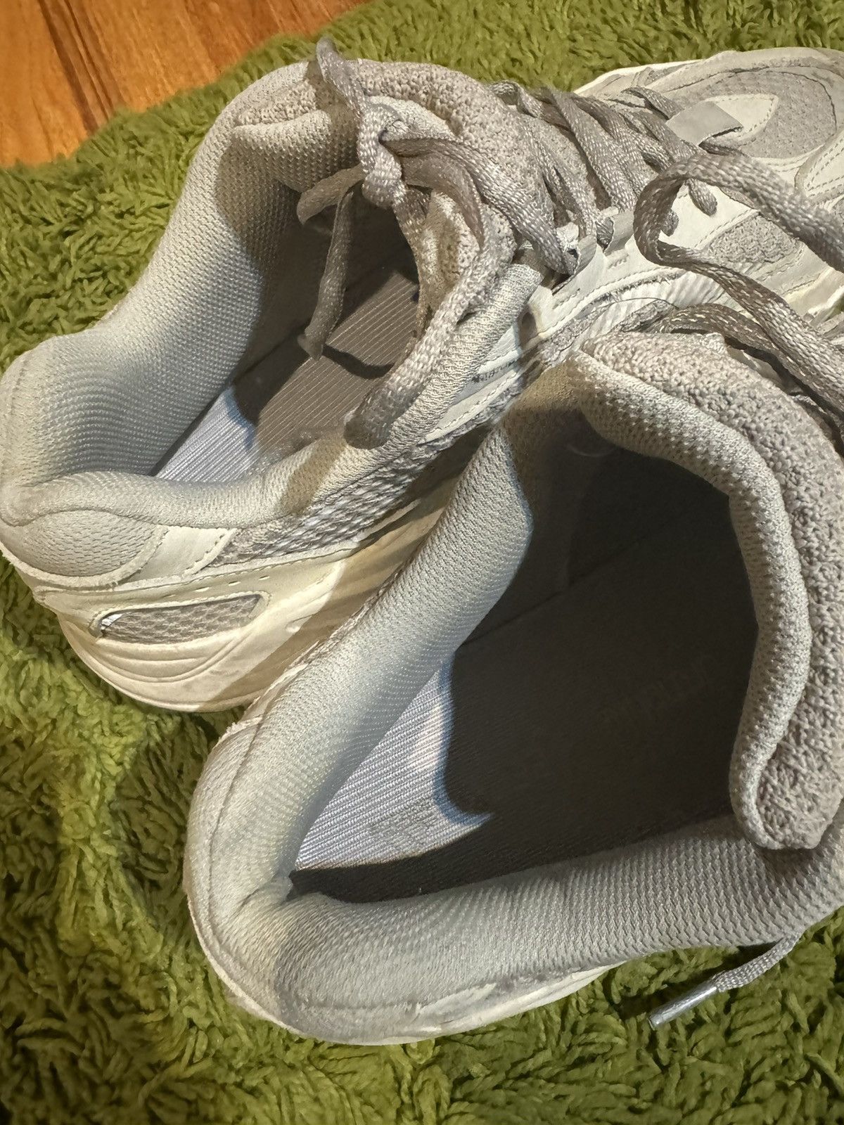 Yeezy Adidas yeezy 700 static Size US 11 / EU 44 - 4 Thumbnail