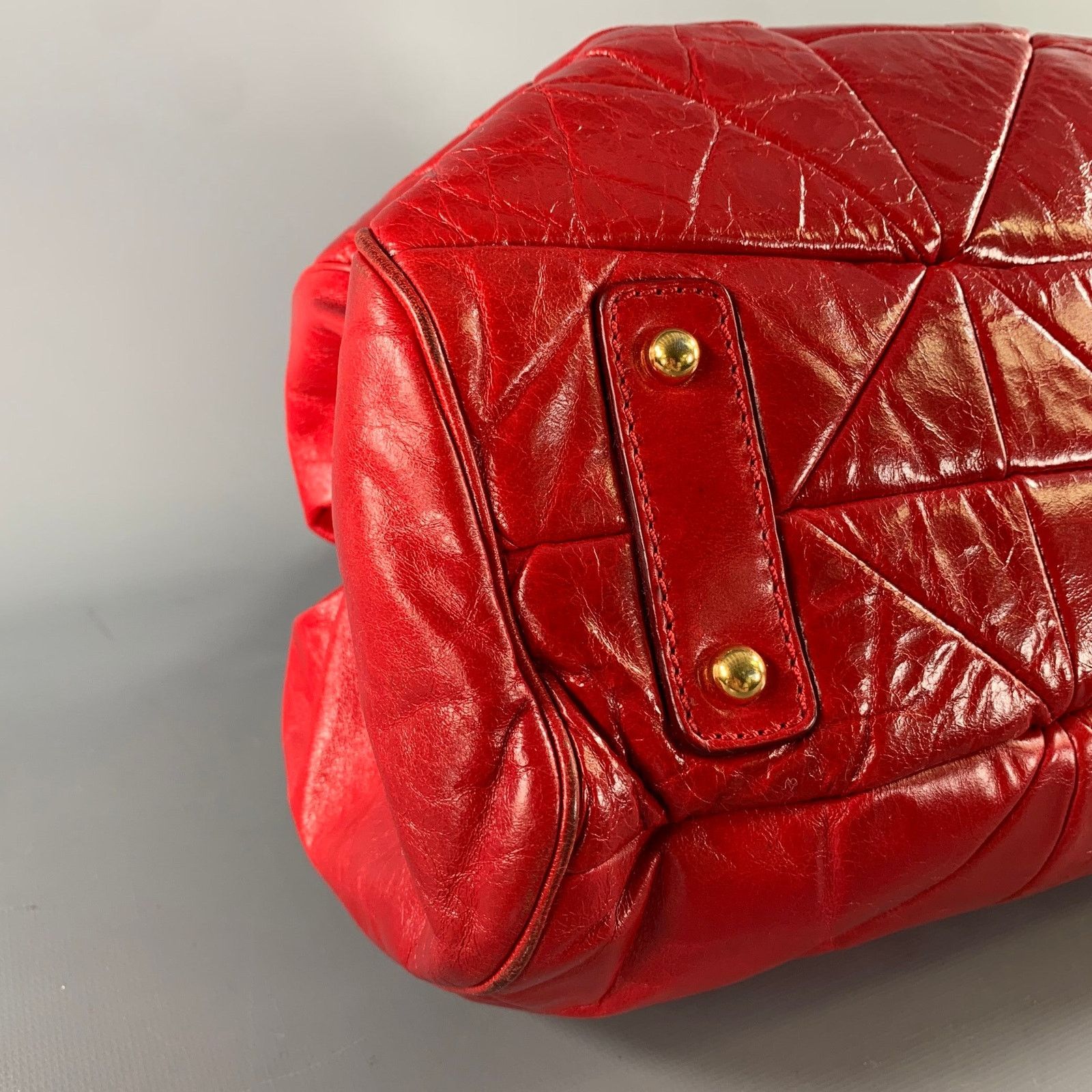 Marc Jacobs MARC JACOBS Red Quilted Calfskin Leather Purse Handbag Size ONE SIZE - 7 Thumbnail