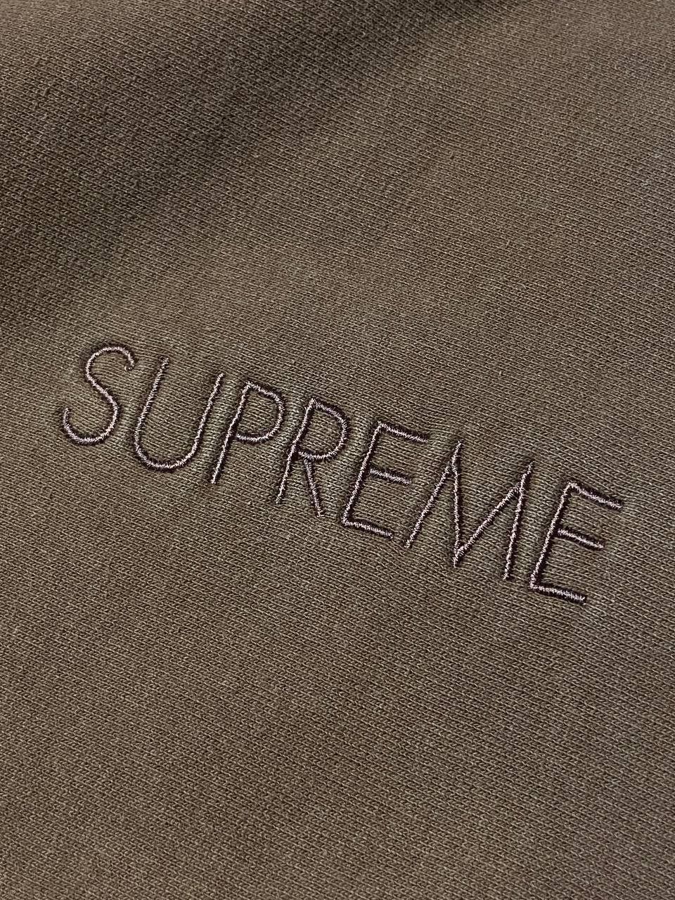 Supreme Supreme Tonal Embroidered Hoodie Pink F/W 15’ Size US M / EU 48-50 / 2 - 5 Thumbnail