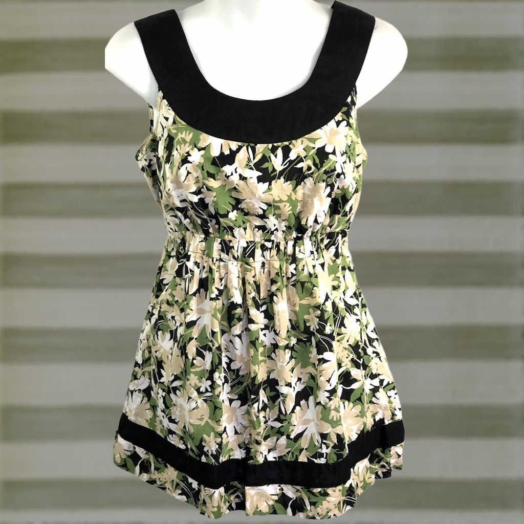Apt. 9 VINTAGE Apt. 9 Halter Top M Green Floral Pleats Tie Waist tropic Coconut Gir 90s Women Size M / US 6-8 / IT 42-44 - 1 Thumbnail