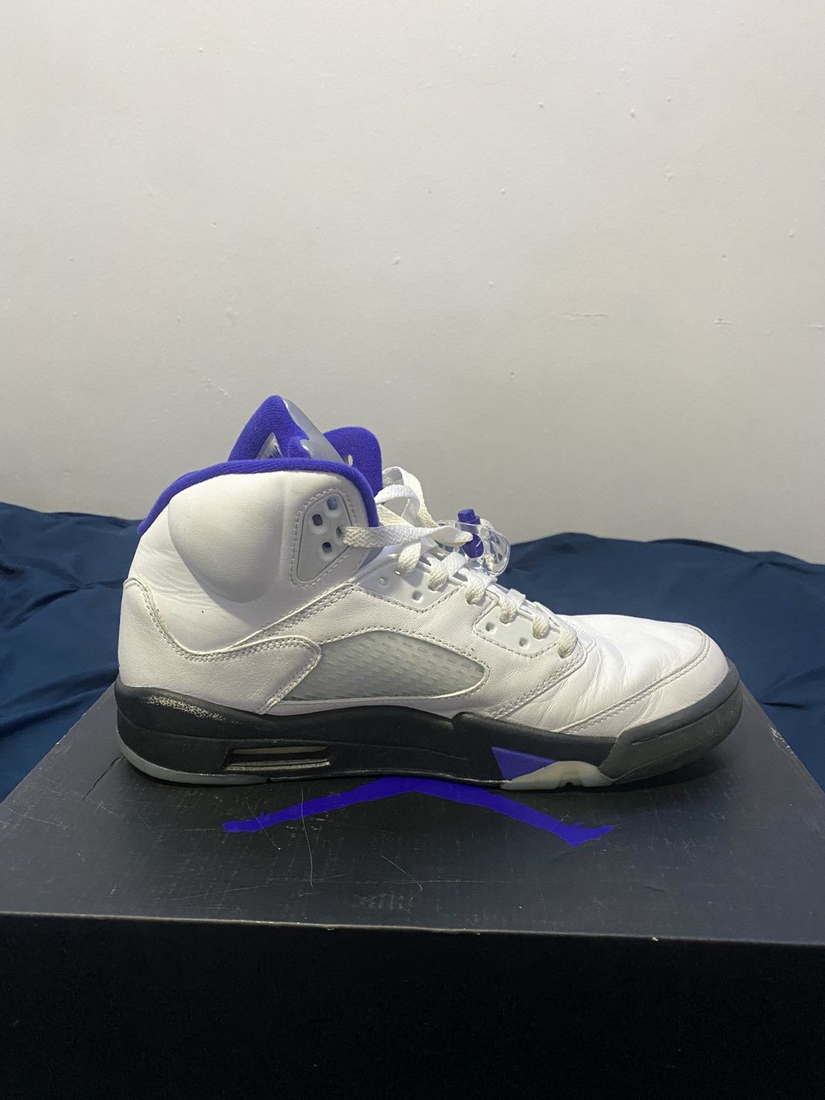 Jordan Brand Air Jordan 5 Retro Size US 10 / EU 43 - 4 Thumbnail