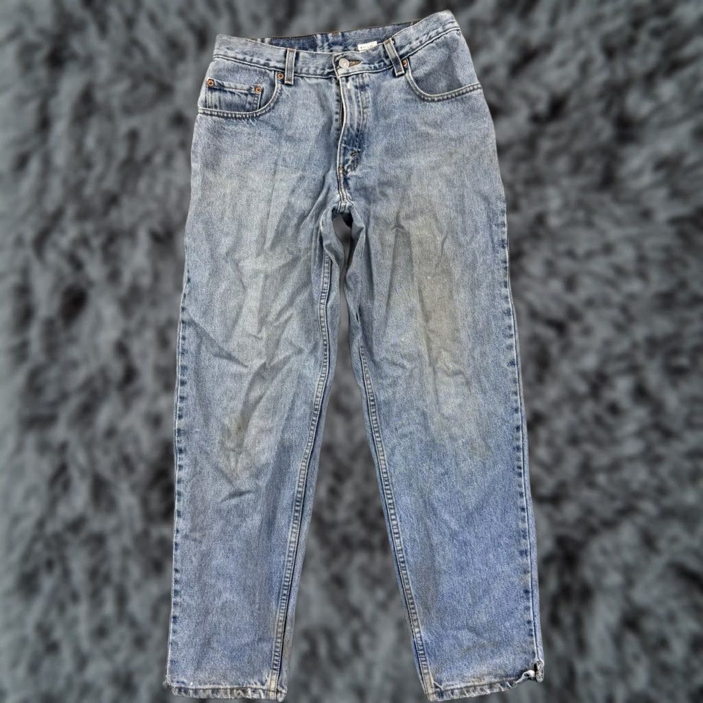 Levi's VINTAGE Levi's 560 Jeans Mens 30x30 Blue Denim Loose Fit Tapered Leg 90s Grunge Size US 30 / EU 46 - 1 Thumbnail