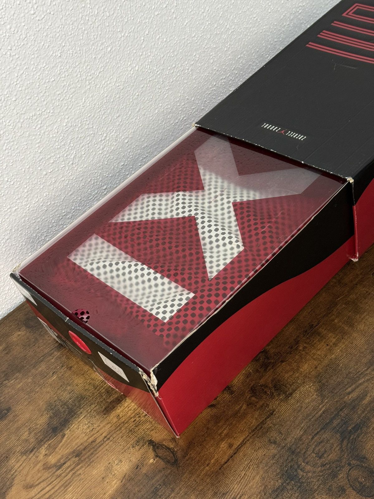 Jordan Brand × Nike Nike Air Jordan 11 Retro Win Like 96 size 9.5 Size US 9.5 / EU 42-43 - 13 Thumbnail