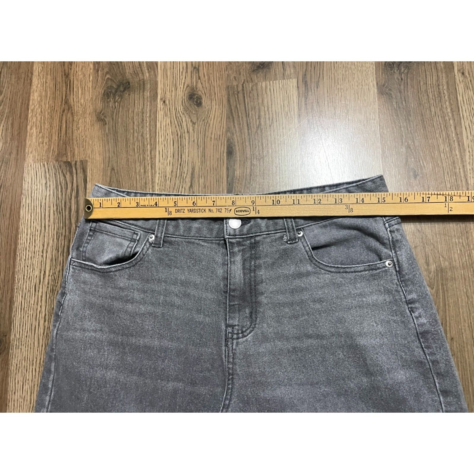 Vintage No Boundaries Jeans Women's 8 Gray Denim Straight Leg Pockets Jeans Size 30" / US 8 / IT 44 - 5 Thumbnail