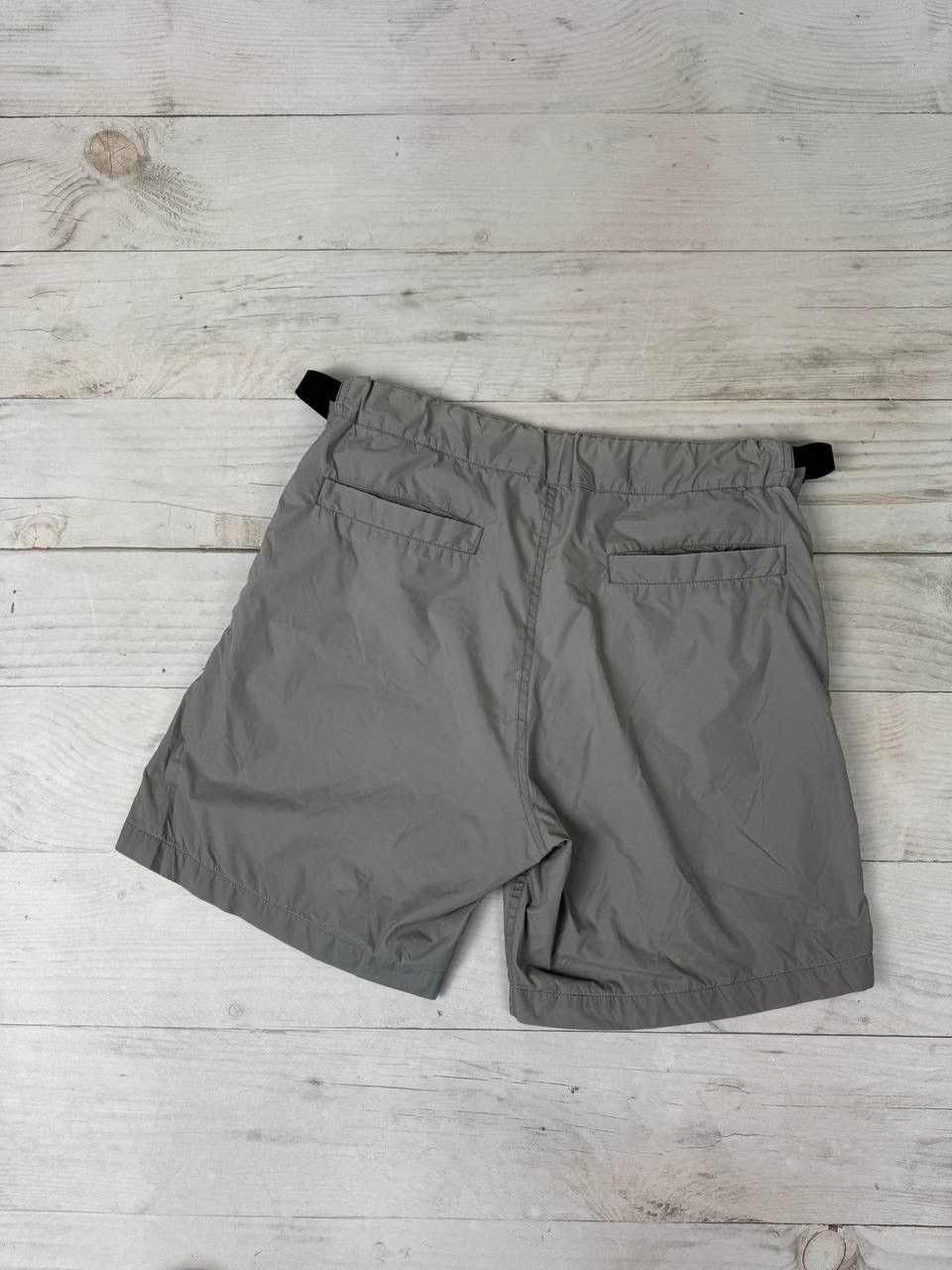 Comme des Garcons SHIRT COMME Des GARCONS Shirt CDG Nylon Shorts Y2K Size US 32 / EU 48 - 13 Thumbnail