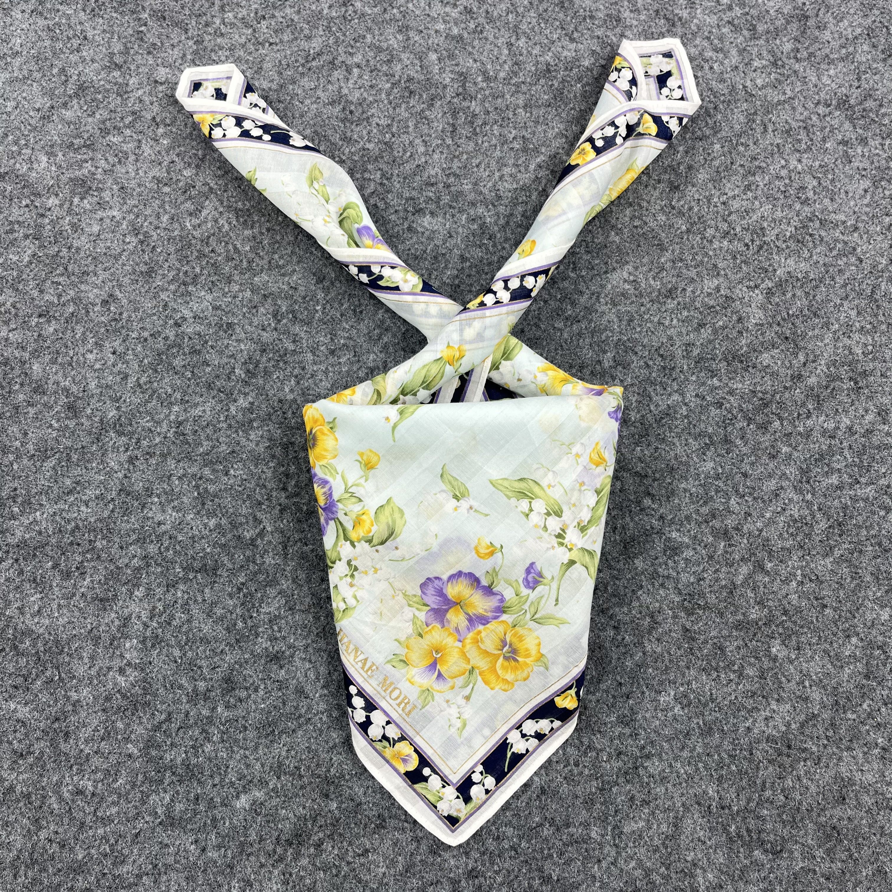 Hanae Mori Hanae Mori Bandana / Handkerchief / Neckerchief B1596 Size ONE SIZE - 4 Thumbnail