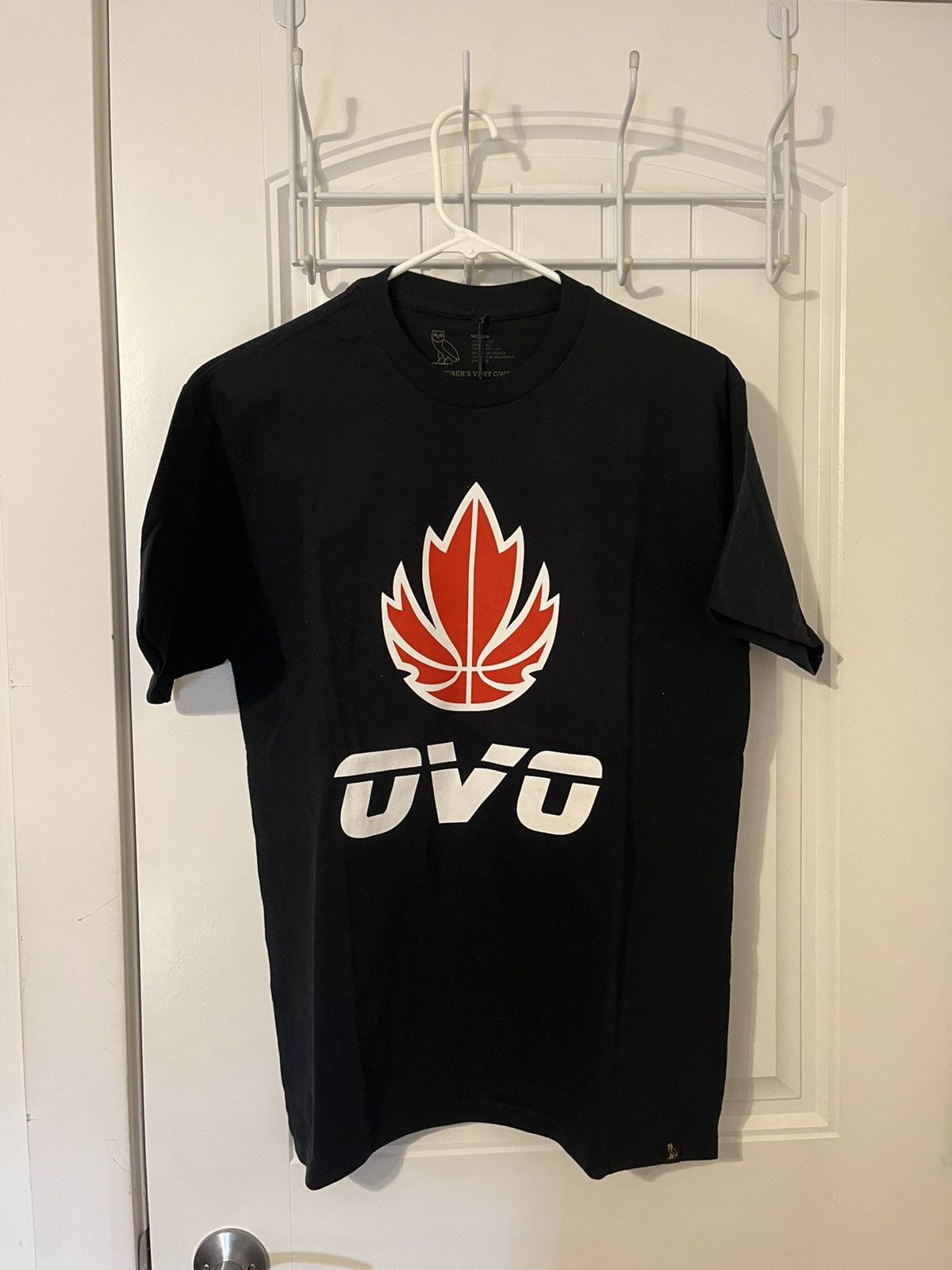 October's Very Own October’s Very Own OVO Canada Basketball Black T-Shirt Size US M / EU 48-50 / 2 - 1 Thumbnail