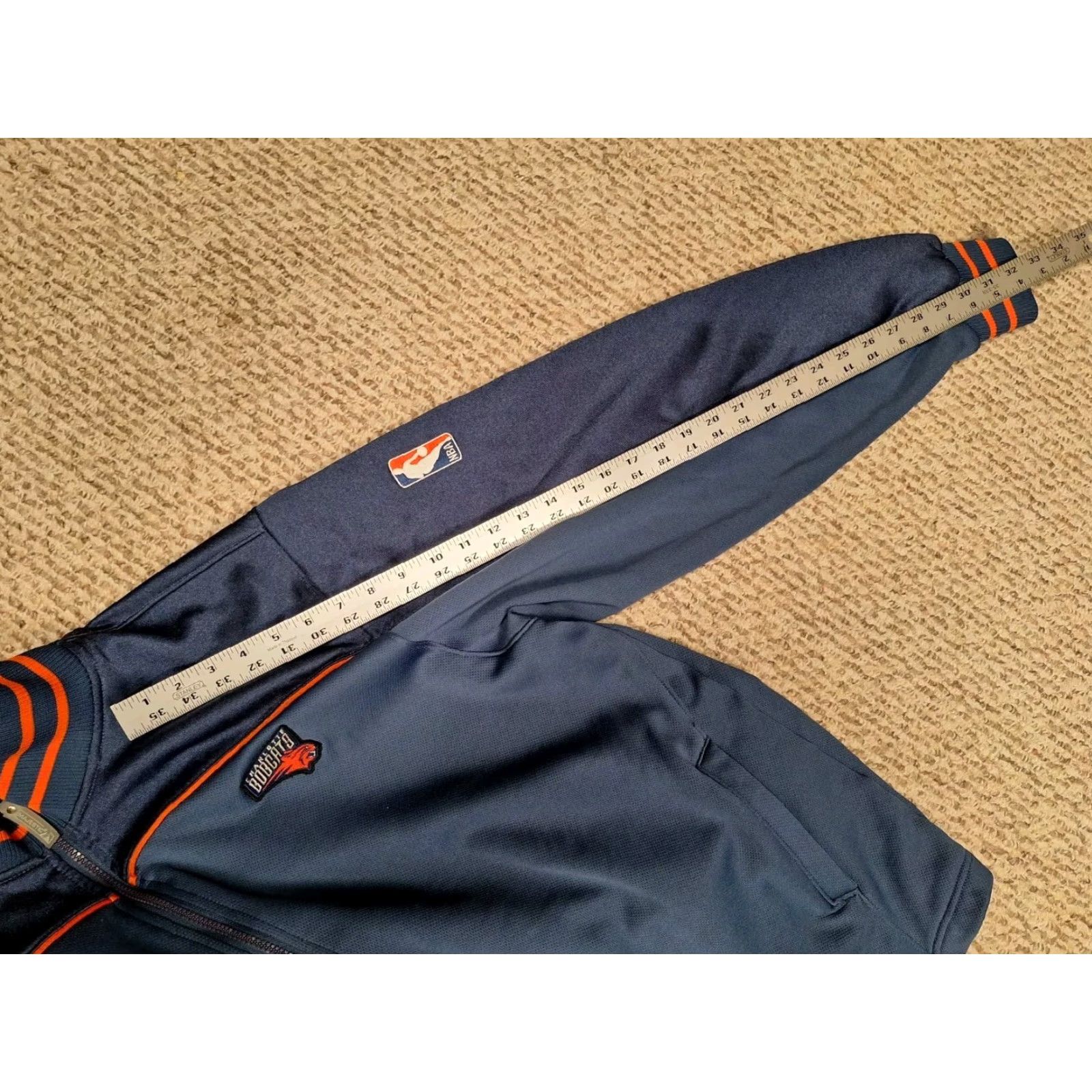NBA VINTAGE Charlotte Bobcats NC Jacket XL Blue NBA Exclusive Collection Zip Size US XL / EU 56 / 4 - 5 Thumbnail