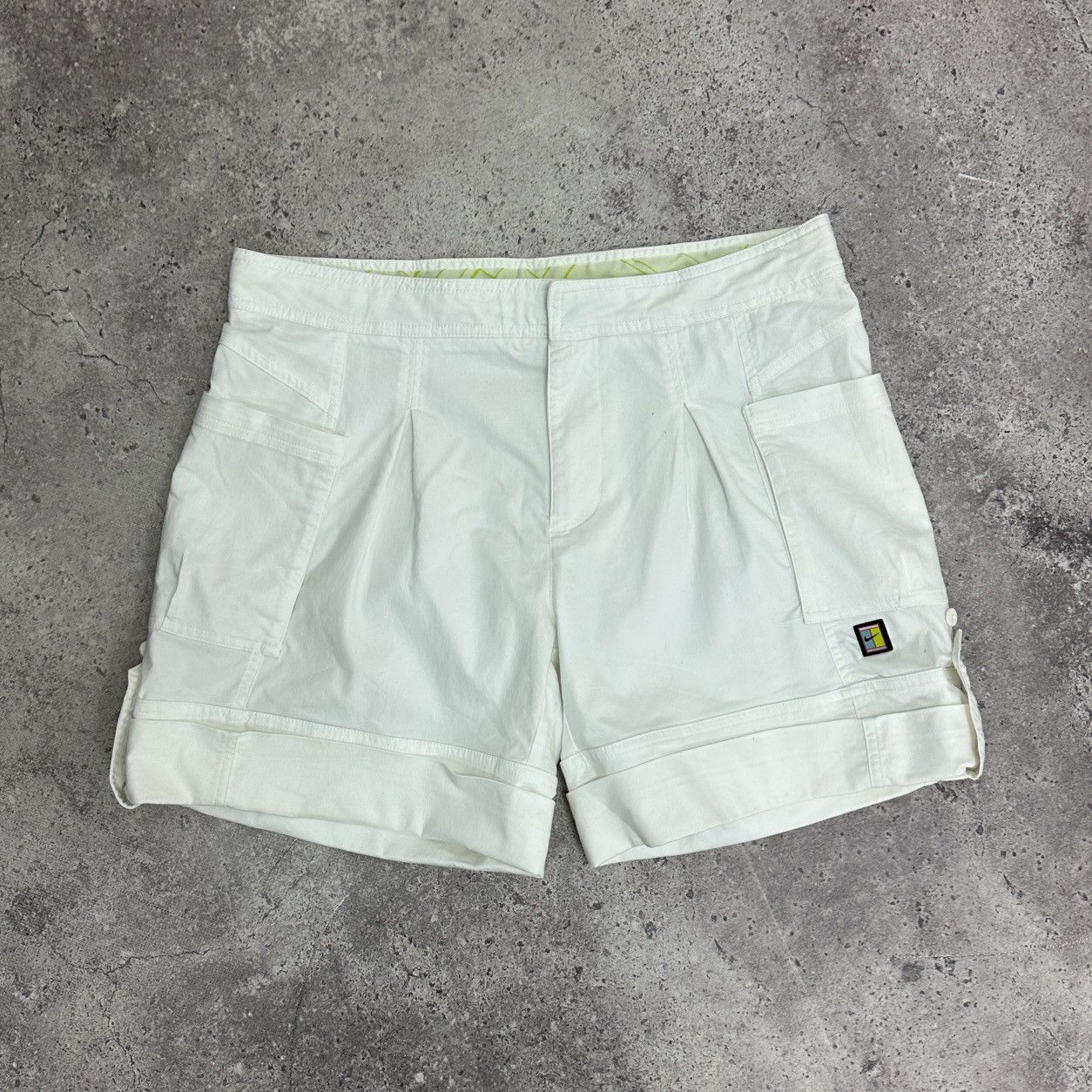 Nike Vintage 00s Nike Tennis Court Shorts cargo Y2K sportswear Size US 32 / EU 48 - 1 Thumbnail