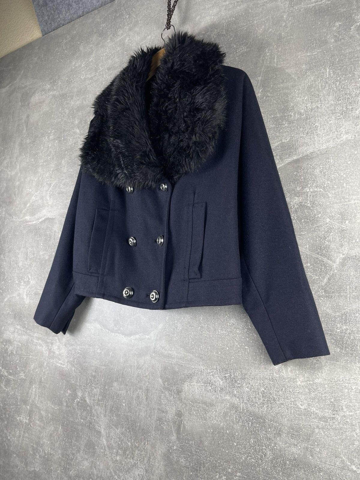 Juicy Couture Y2K Juicy Couture Cropped Wool Jacket Faux Fur Collar Blue Size L / US 10 / IT 46 - 2 Thumbnail