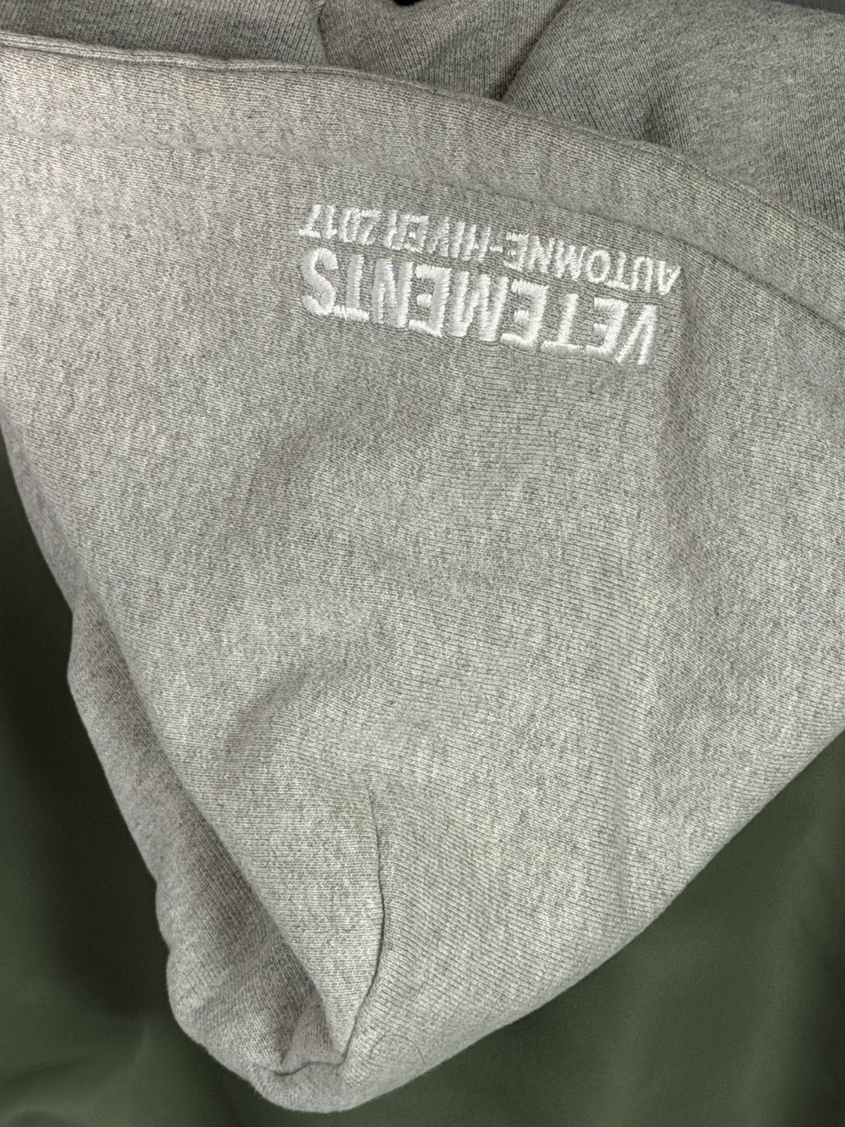 Vetements FW2017 cropped bomber jacket Size US S / EU 44-46 / 1 - 3 Thumbnail
