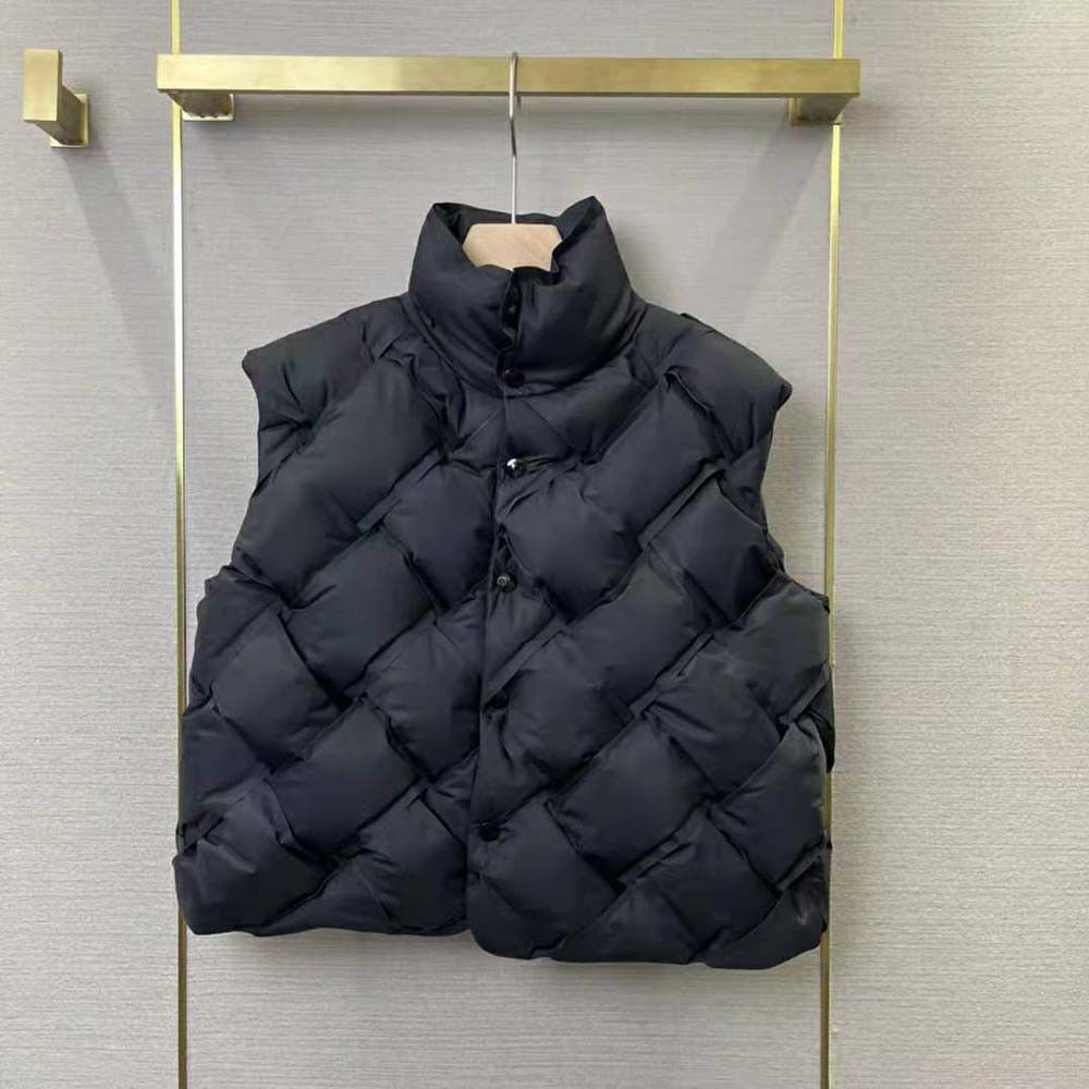 Bottega Veneta o1n1vont1224 Vest in Black Size S / US 4 / IT 40 - 2 Thumbnail