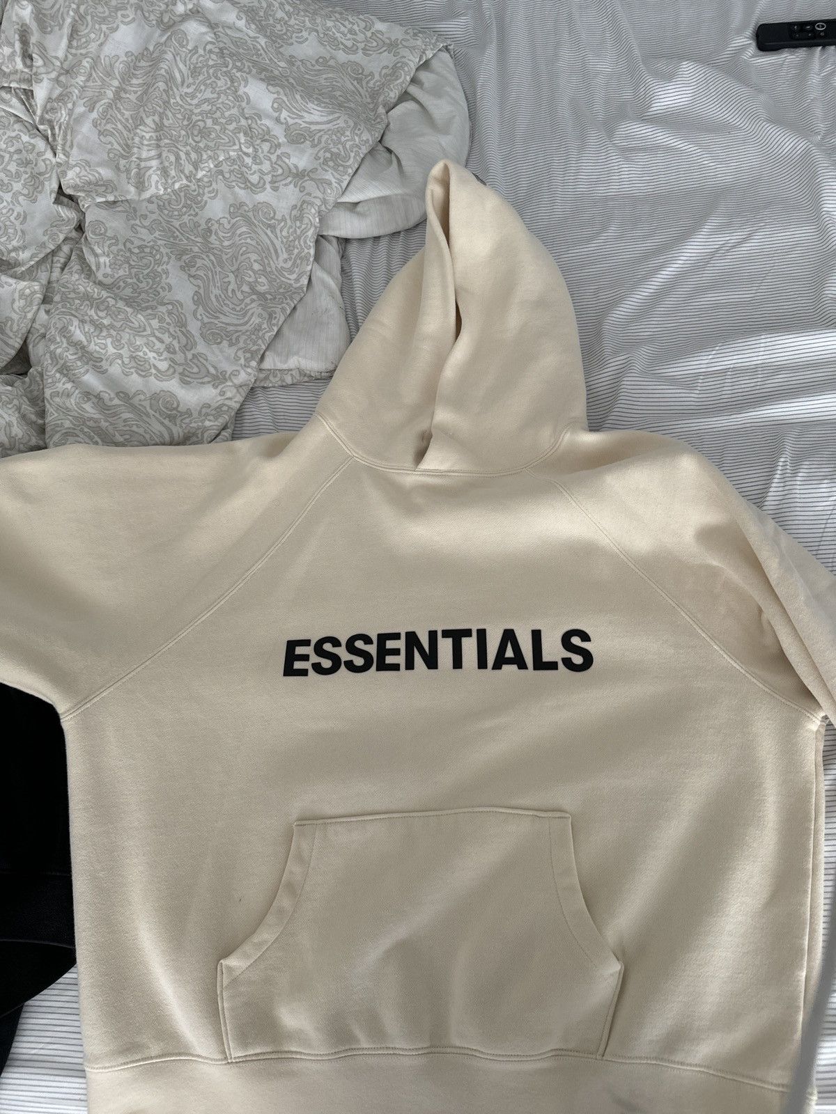 Essentials Hoodie outlet Butter