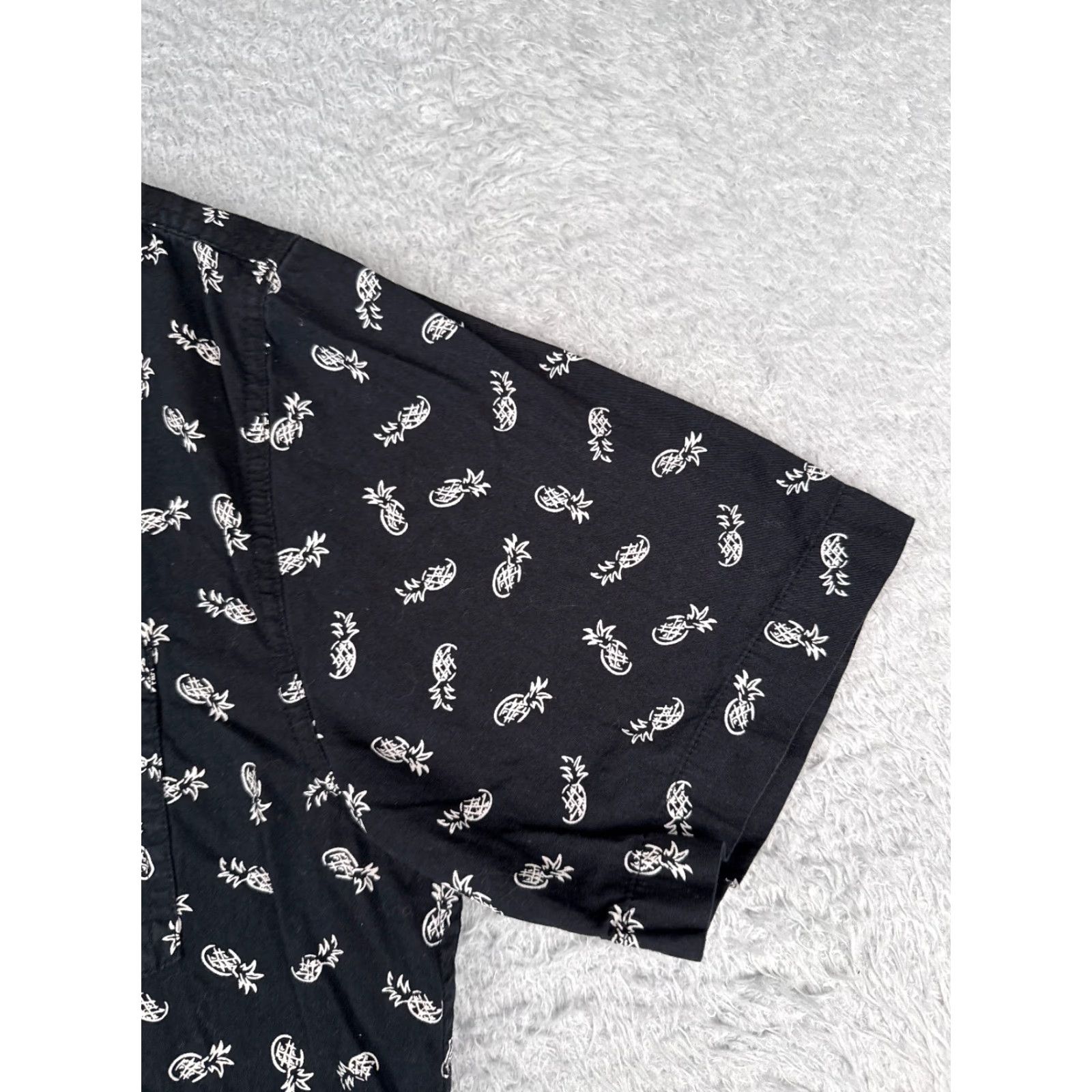 Vintage Eighty Eight Platinum Shirt Men Large Black Pineapple AOP 100% Cotton Floral Hawaiian Size US L / EU 52-54 / 3 - 2 Thumbnail