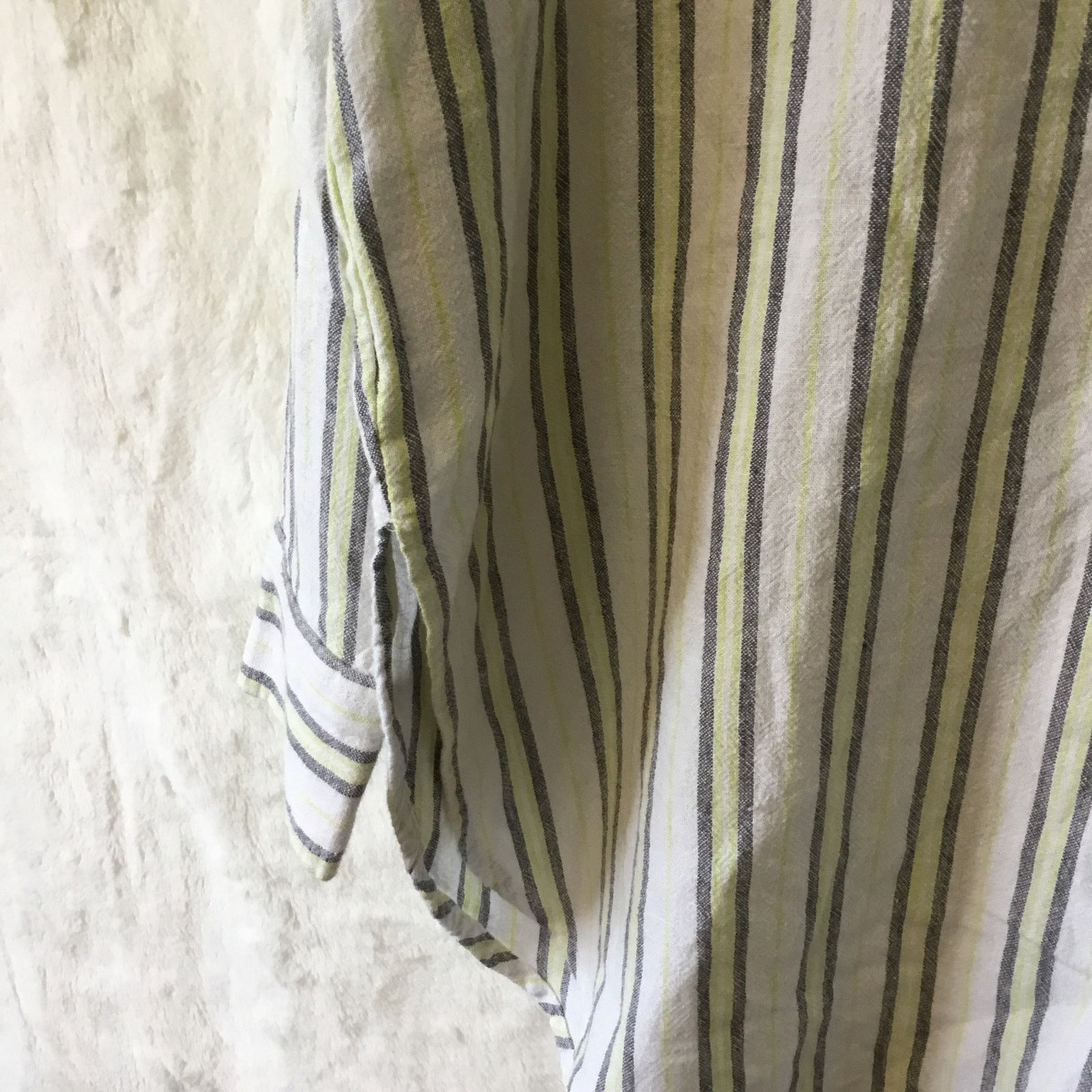 Loft Loft White w/Green Strip Tie Front Shirt Size S / US 4 / IT 40 - 6 Thumbnail
