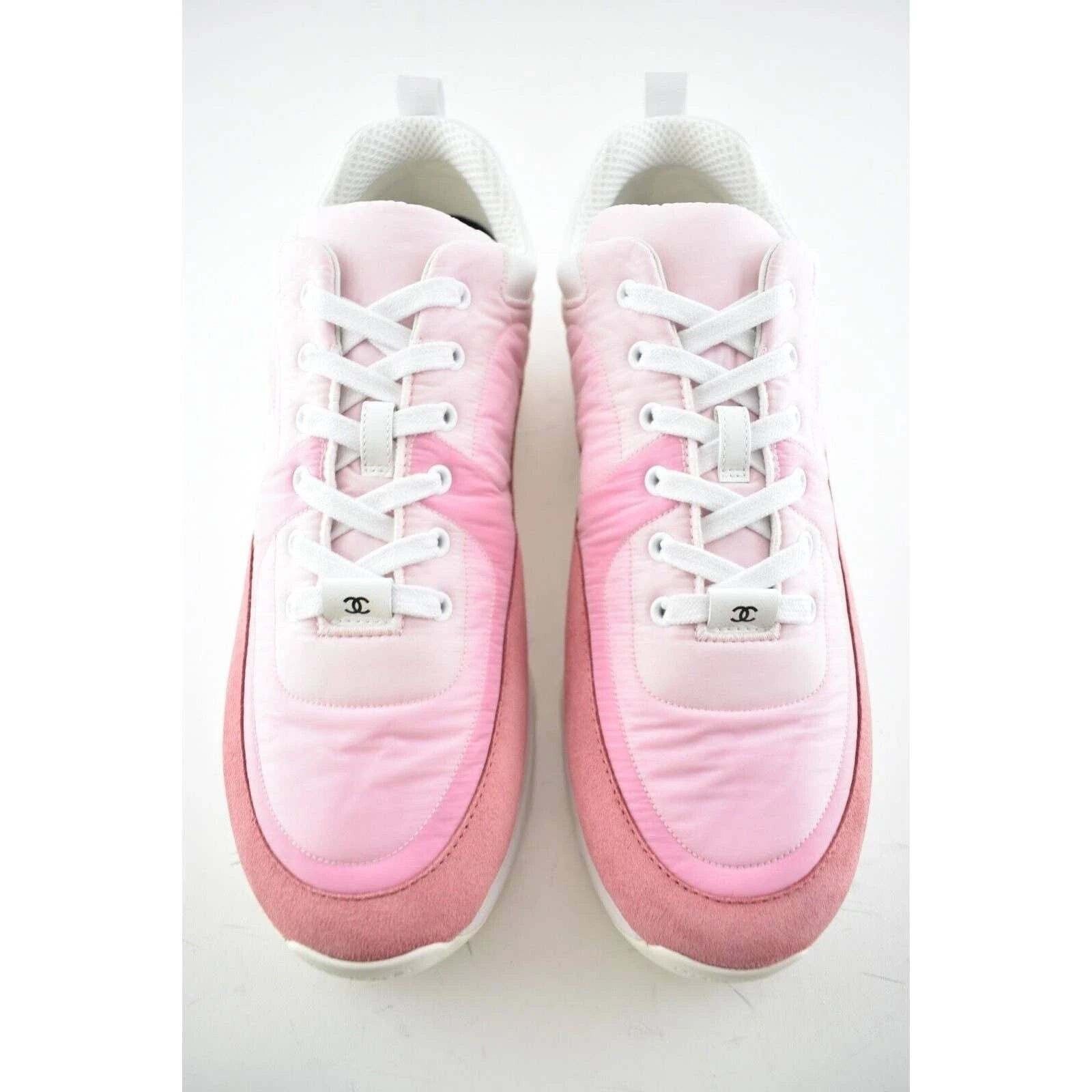 Chanel Chanel Mens 21C Pink Suede Leather CC Logo Lace Low Top Size US 10 / EU 43 - 5 Thumbnail