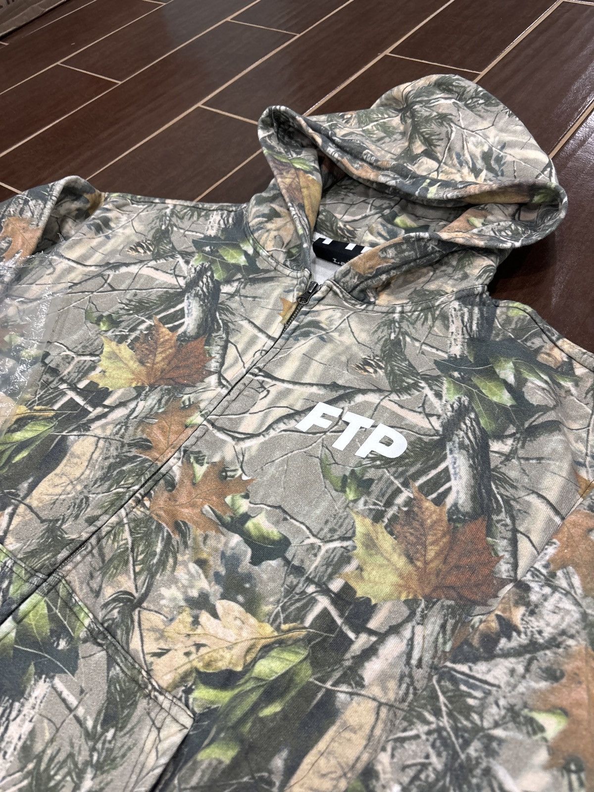 トップス FTP TREE CAMO ZIP UP HOODIE L Ftp Tree Camo Zip Up Hoodie Large New | eBay