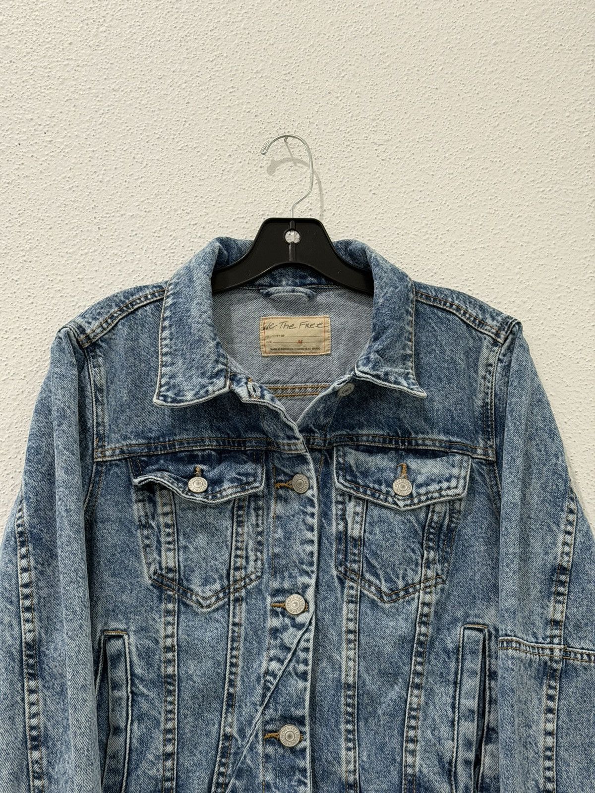 Free People Free People We The Free Cropped Denim Jean Jacket Women’s M Size M / US 6-8 / IT 42-44 - 3 Thumbnail