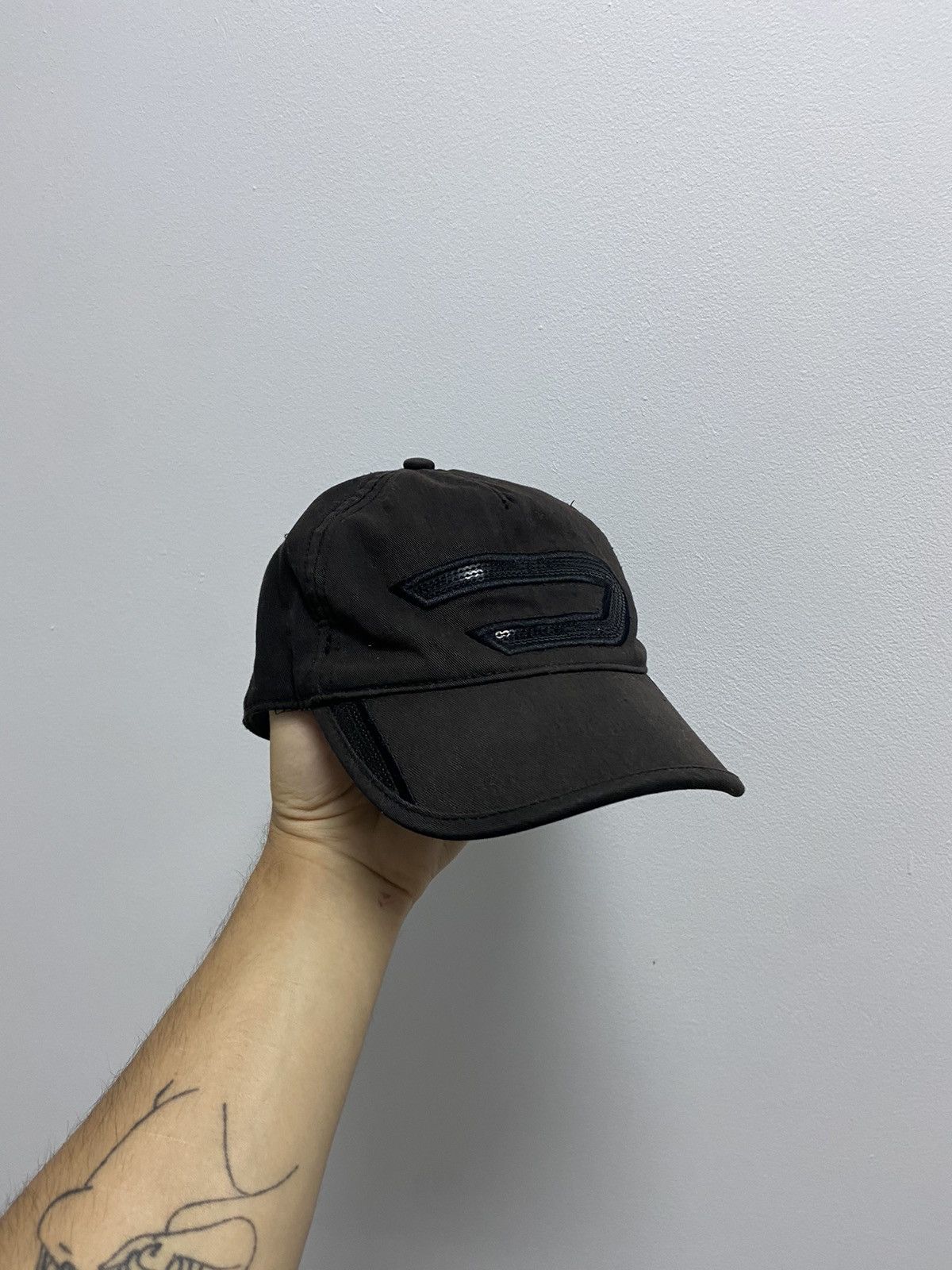Diesel × Vintage Diesel D Cap Vintage Big Logo Avant Garde Y2K Skate Size ONE SIZE - 1 Thumbnail