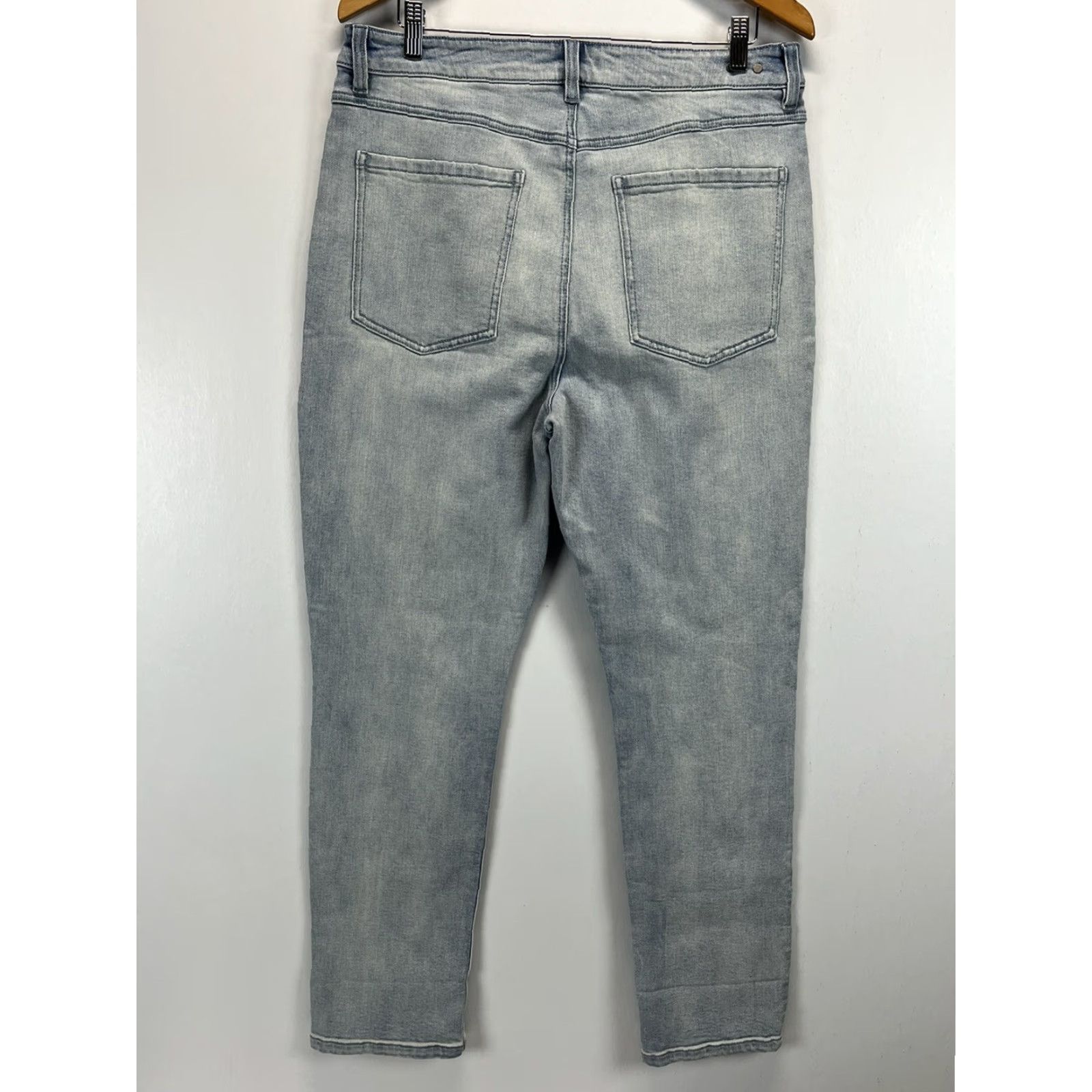 Vintage Cabi 5883 Style Higher Straight Jeans Size 14 Spring 2021 Collection VGUC Regular Women Blue Cotton Blend Denim Zip Solid Light Vintage No Size 36" / US 14 / IT 50 - 3 Thumbnail