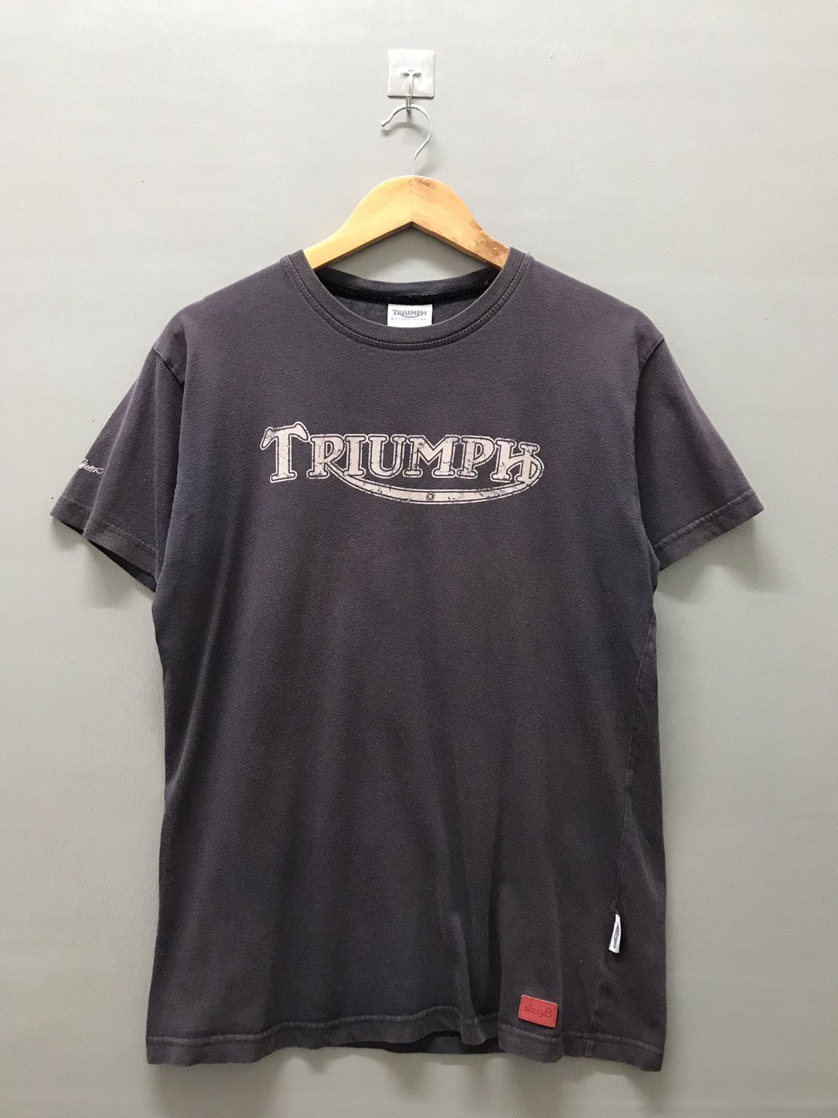 image of Indian Motercycles x Vintage Triumph Motorcycles X Steve Mcqueen Legend Motorcycles Tee in Grey (Si