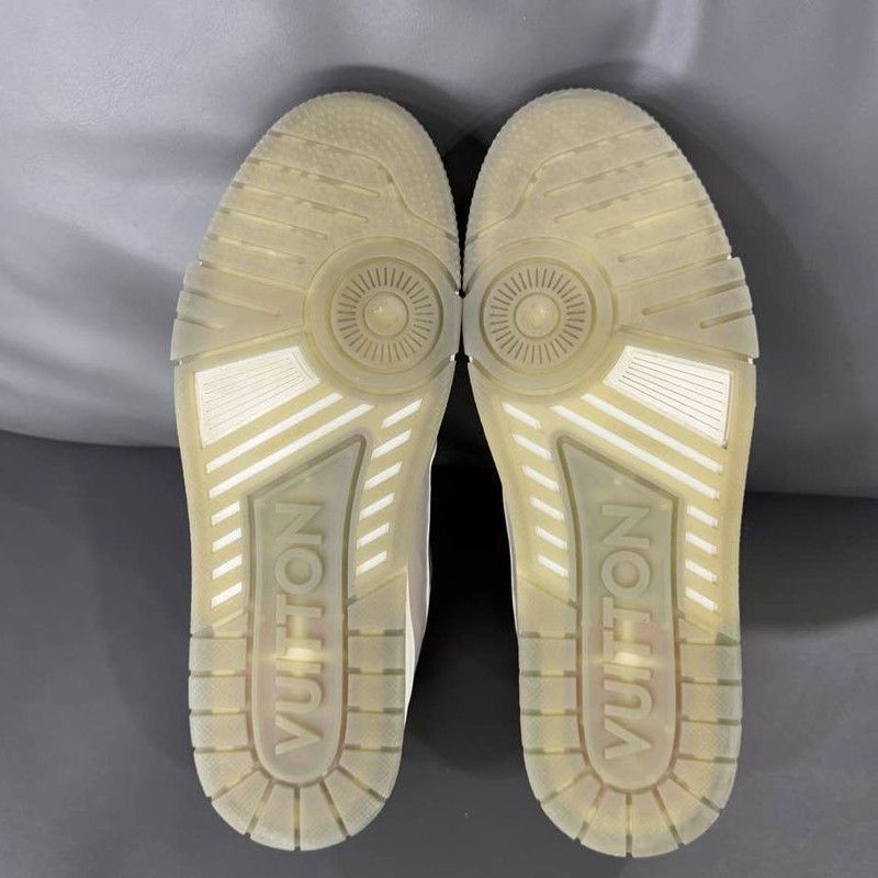 Louis Vuitton Louis Vuitton Classic Print Trainer Sneakers -2505 Size US 8 / IT 38 - 4 Thumbnail