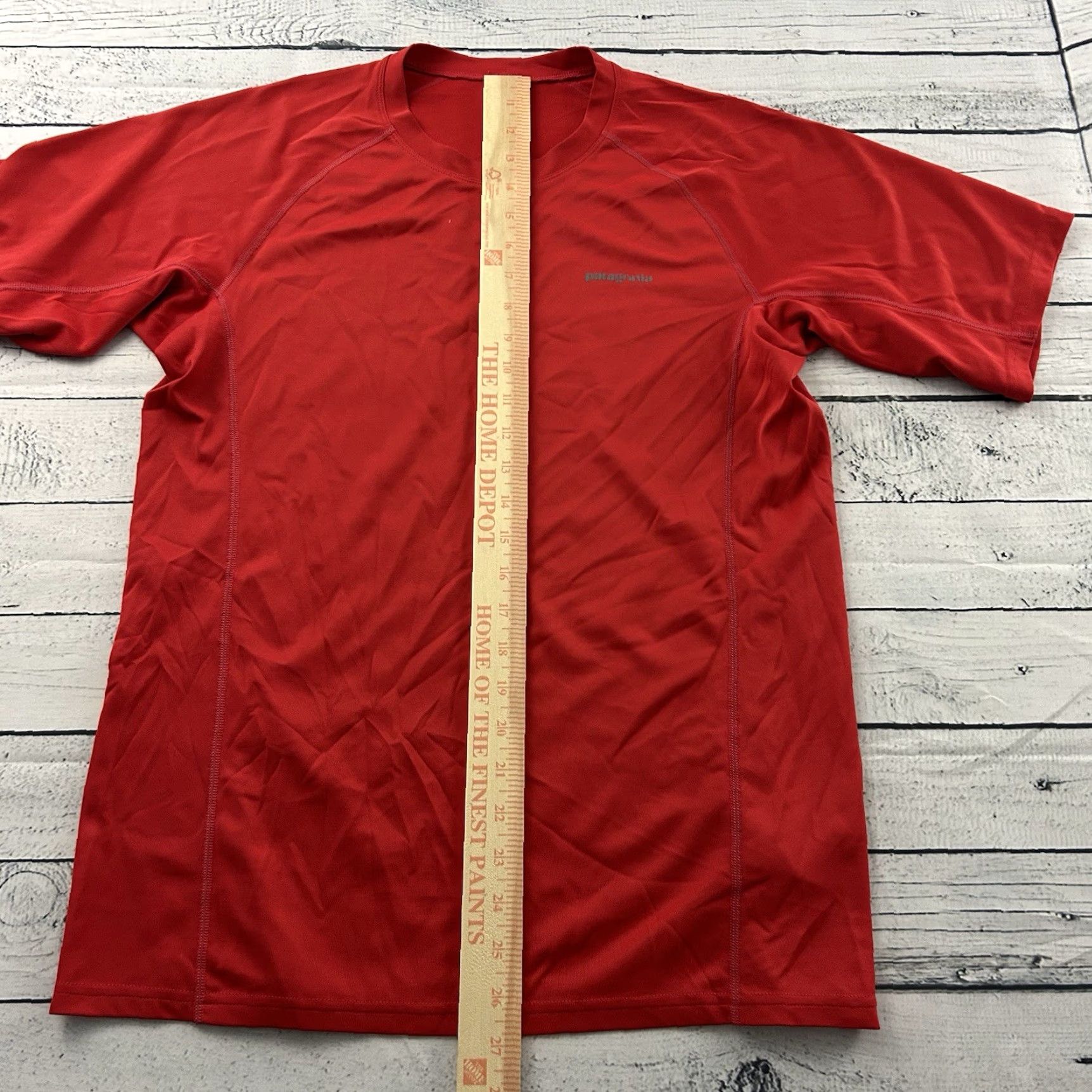 Patagonia Patagonia Capilene Short Sleeve Athletic Shirt Men M Red Size US M / EU 48-50 / 2 - 4 Thumbnail