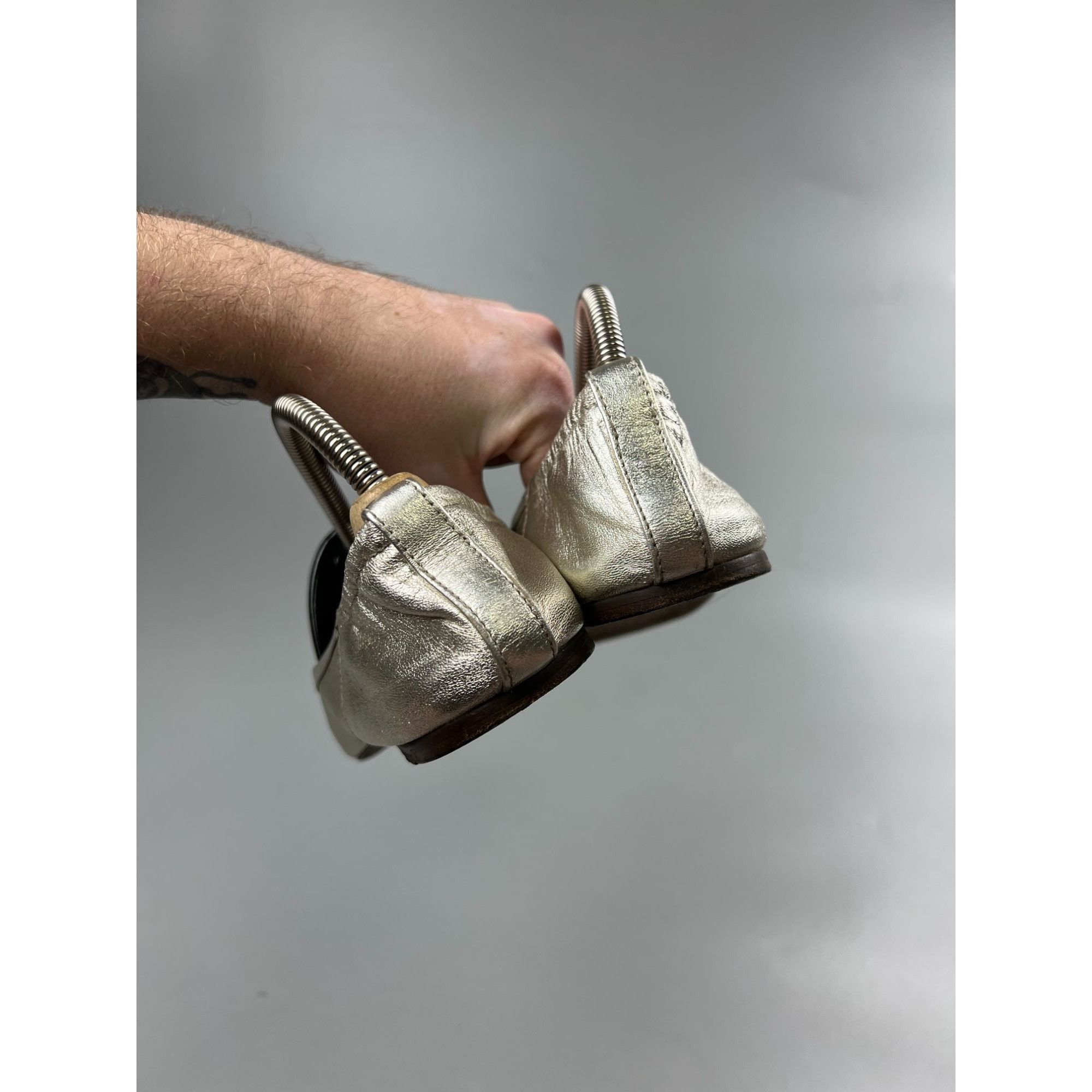Gucci Gucci Interlocking G Silver Leather Ballet Flats (Y1006) Size US 9.5 / IT 39.5 - 7 Thumbnail