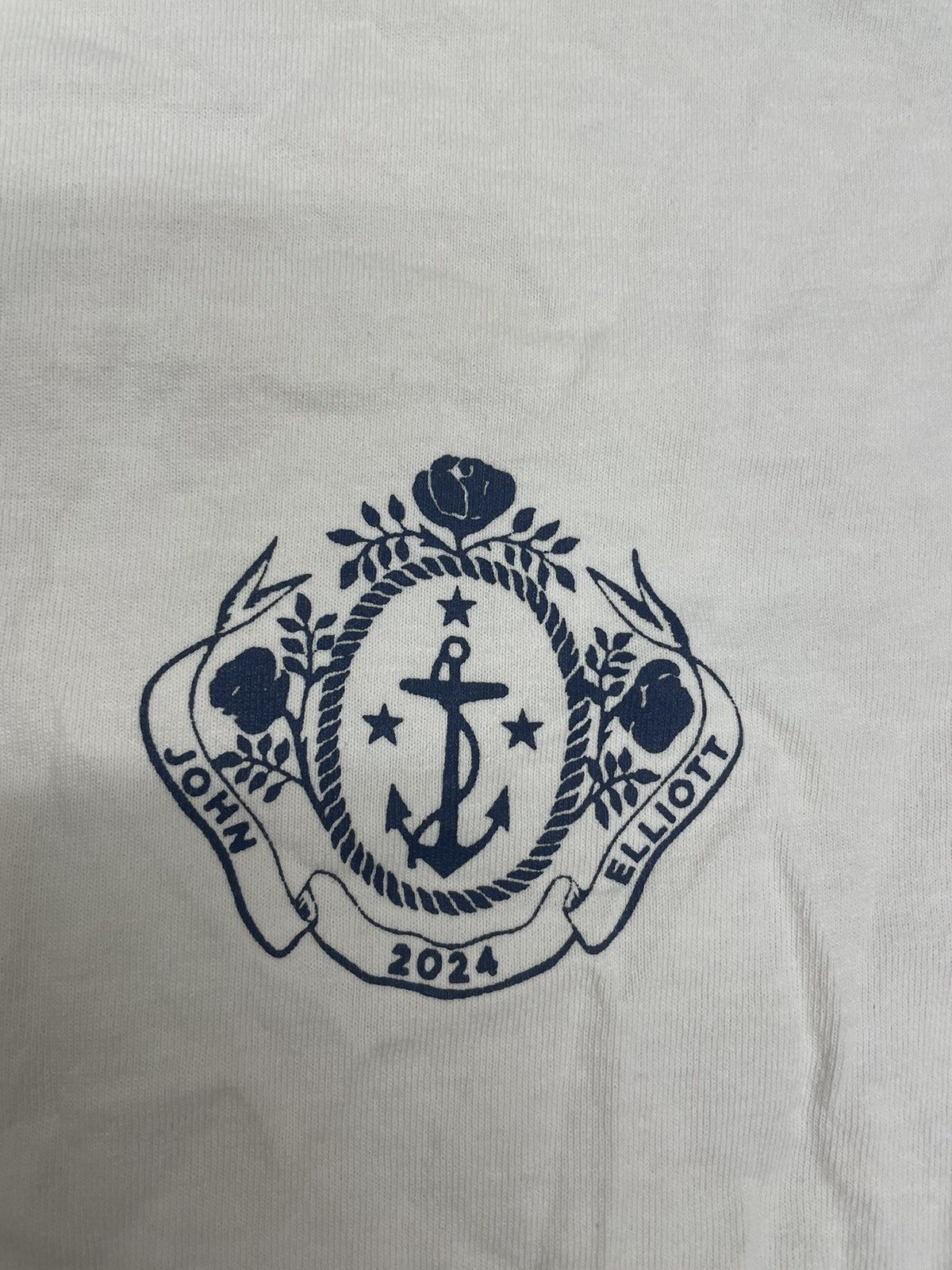 John Elliott John Elliott Dingy Appliqué Tee Size US M / EU 48-50 / 2 - 3 Thumbnail