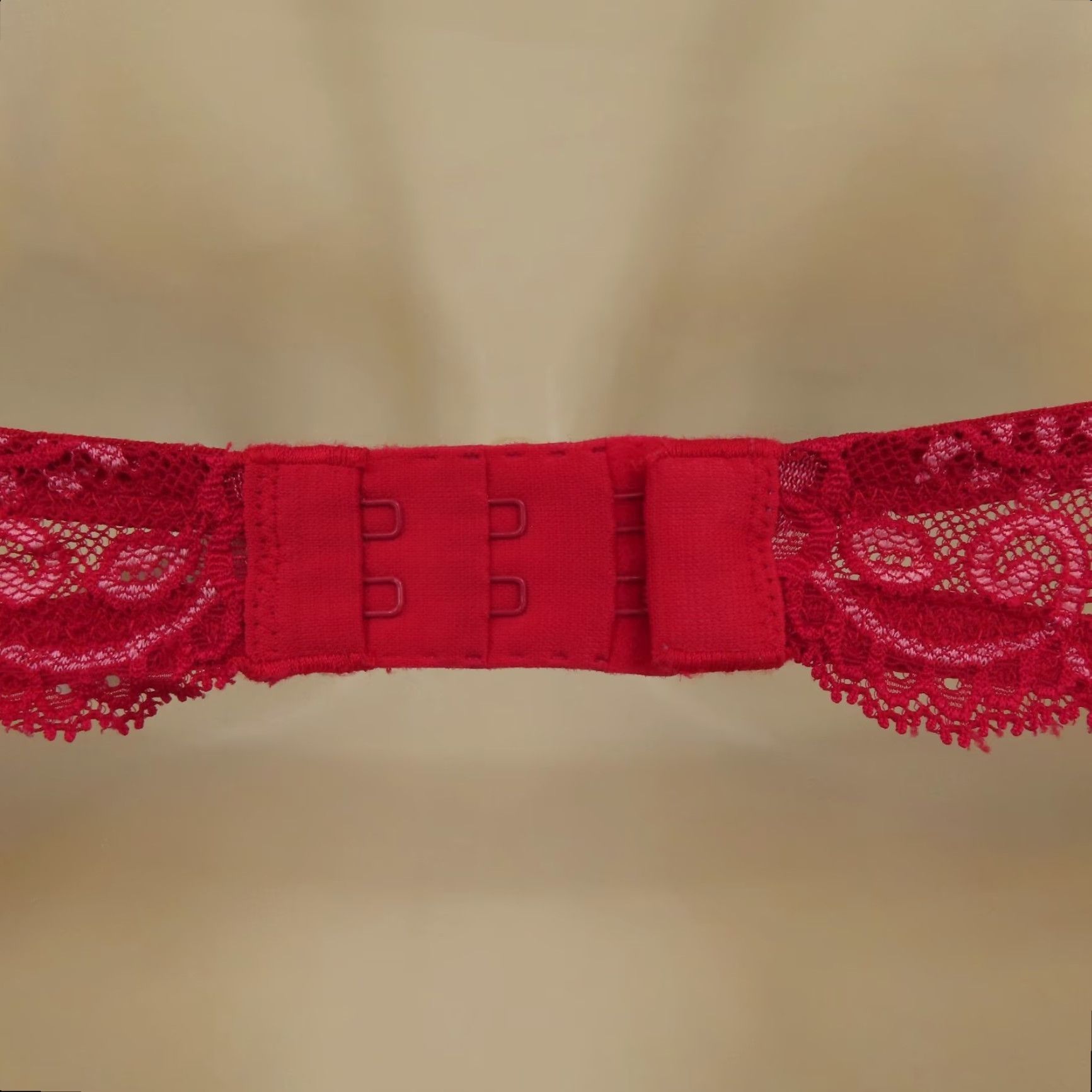 Victoria's Secret Victoria's Secret Dream Angels Demi Bra 32B Red Lace Padded Lined Underwire Demi 32B Womens Bra Size ONE SIZE - 6 Thumbnail