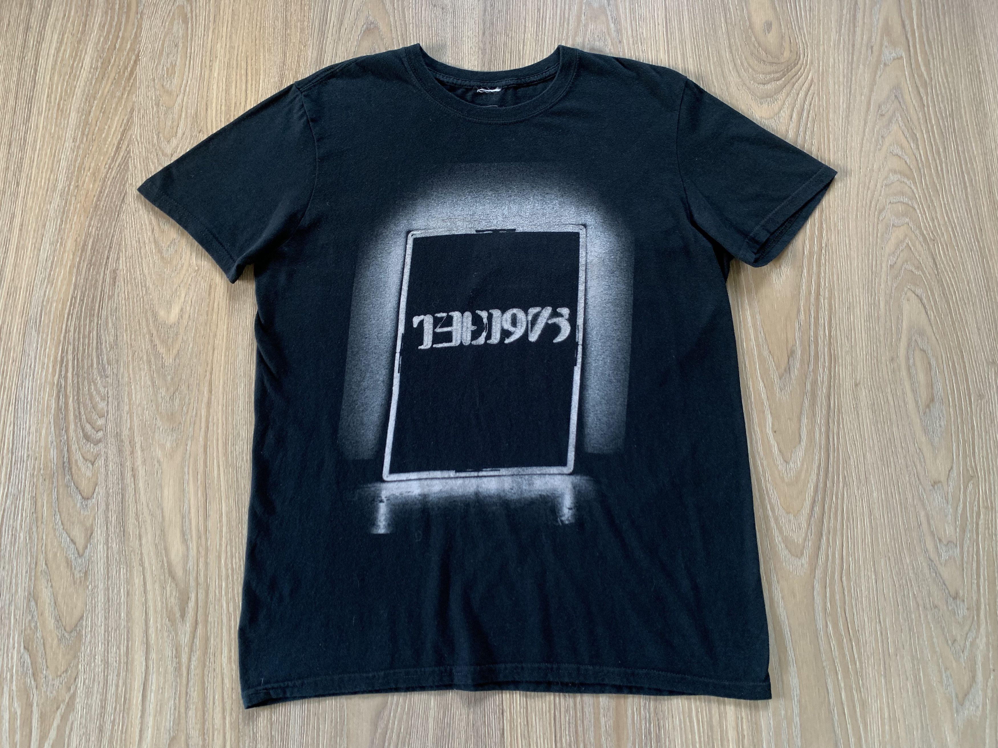 Band Tees The 1975 Vintage Printed Tour T Shirt Size US M / EU 48-50 / 2 - 2 Thumbnail