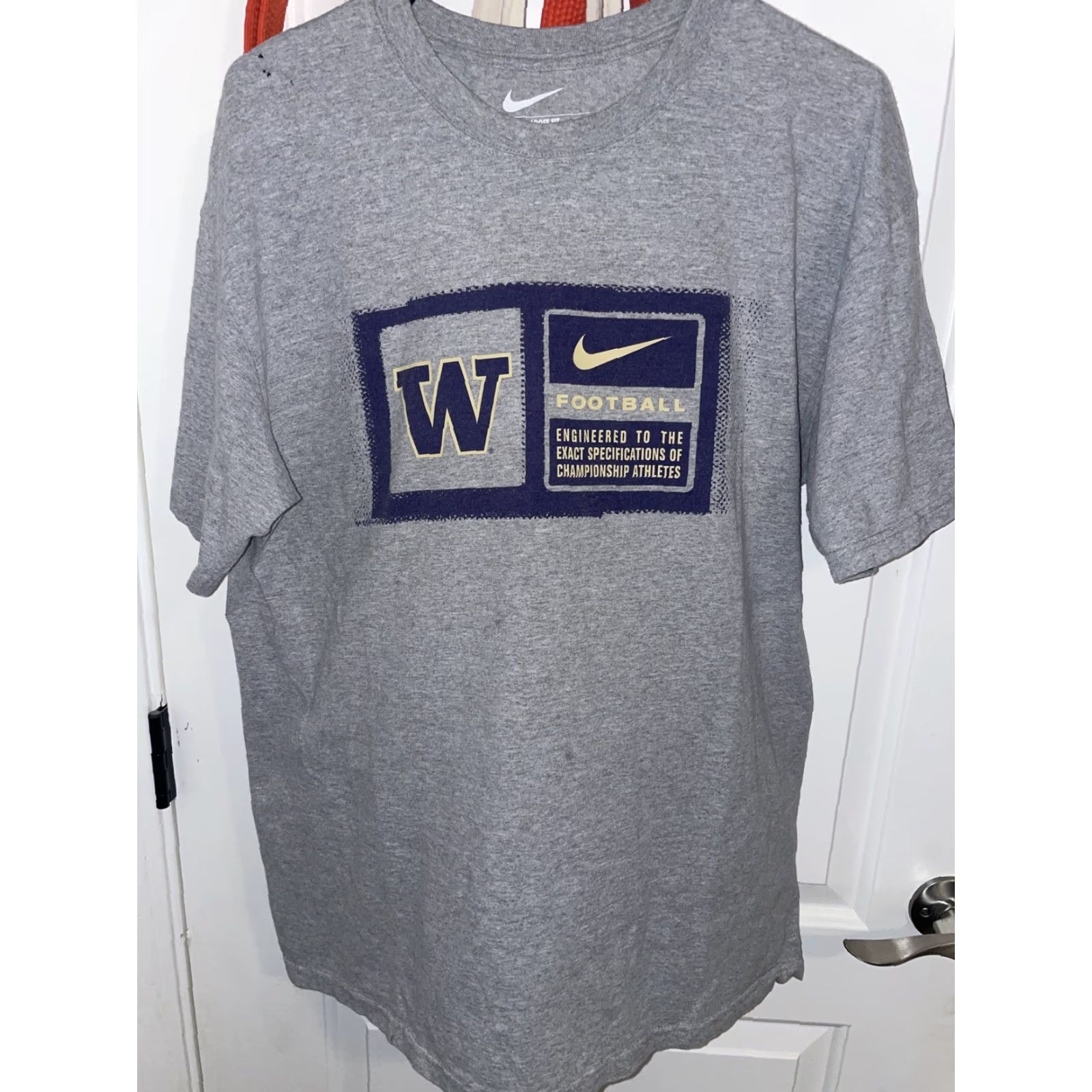 Nike Nike Washington Husky Football T Shirt Mens Large Grey Size US L / EU 52-54 / 3 - 2 Thumbnail