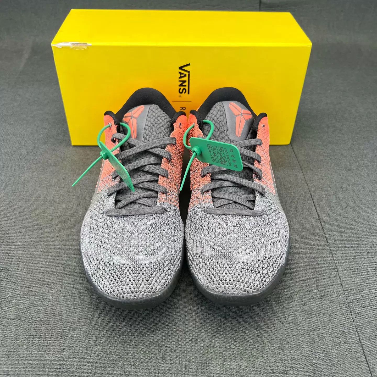 Nike zk11 BHM 42.5 Mint Original Box Size US 9.5 / EU 42-43 - 4 Thumbnail