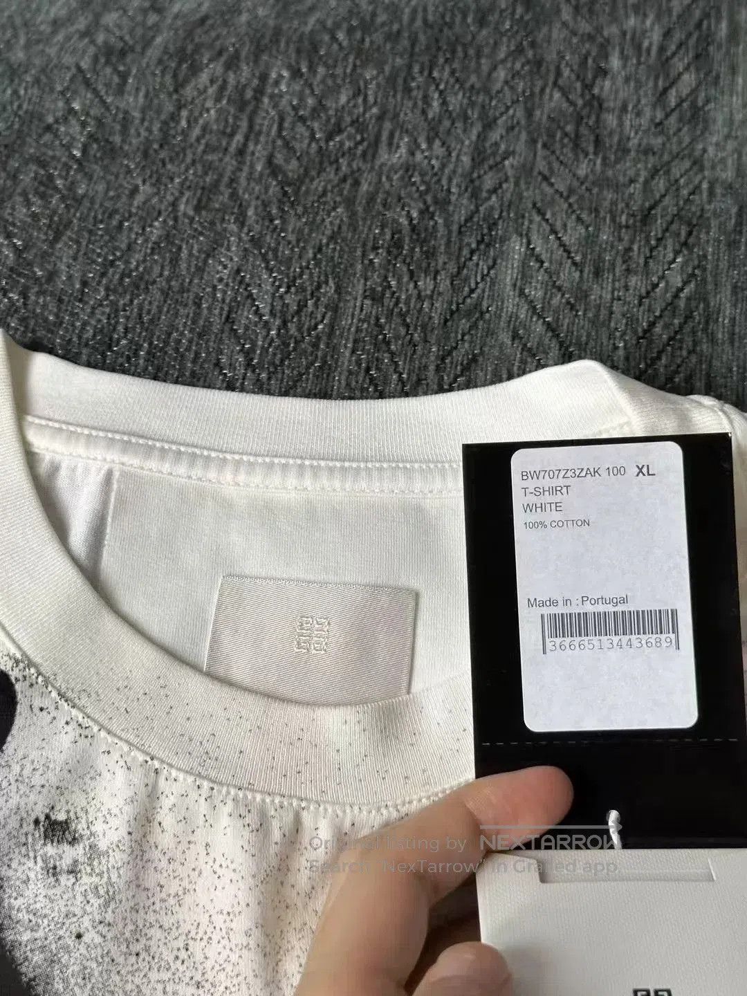 Givenchy givenchy chito white graffiti dog head shirt. Size US S / EU 44-46 / 1 - 3 Thumbnail