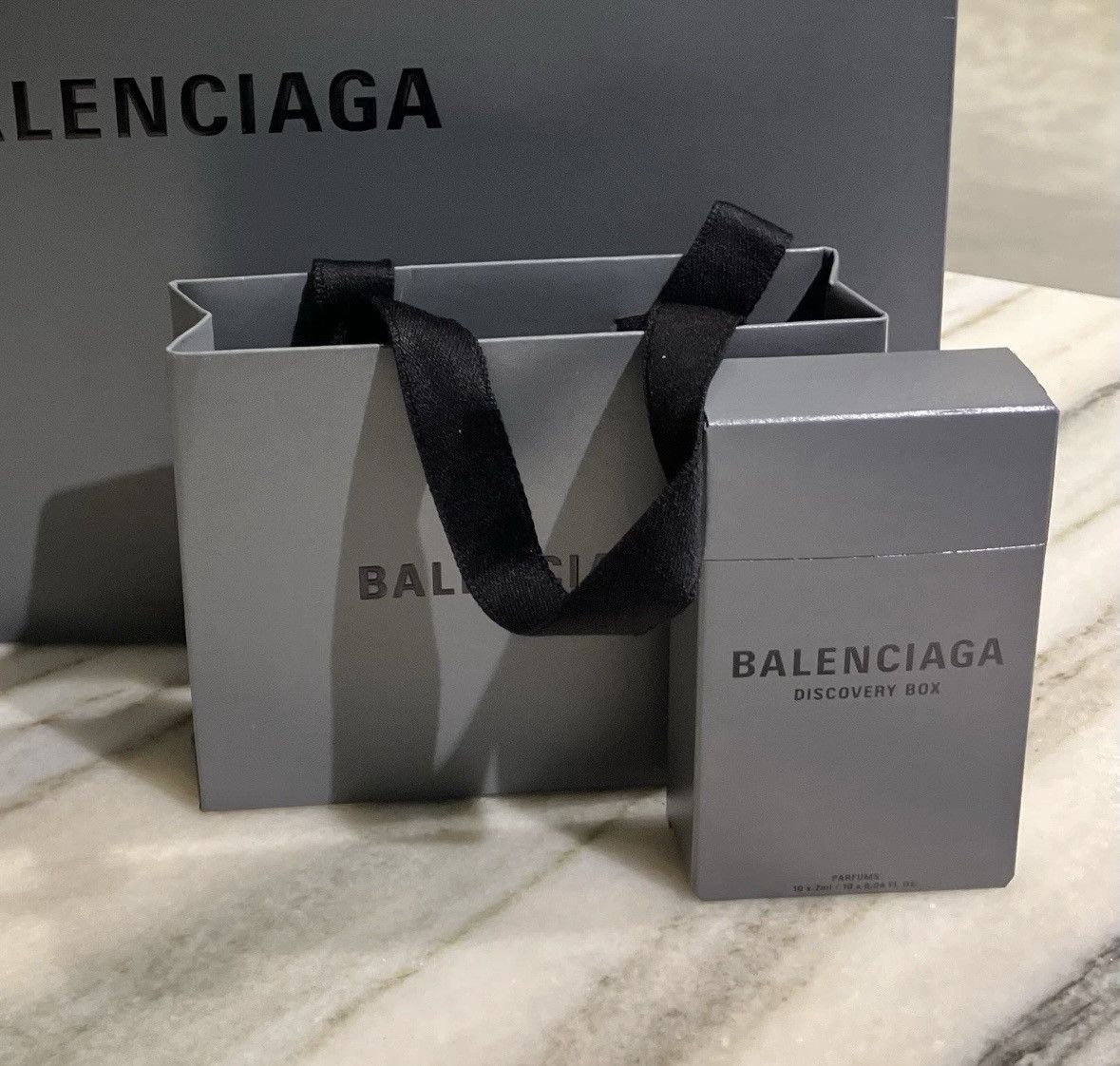 Balenciaga New Balenciaga Discovery Box Fragrance 10 x 2ml bottles Size ONE SIZE - 4 Thumbnail