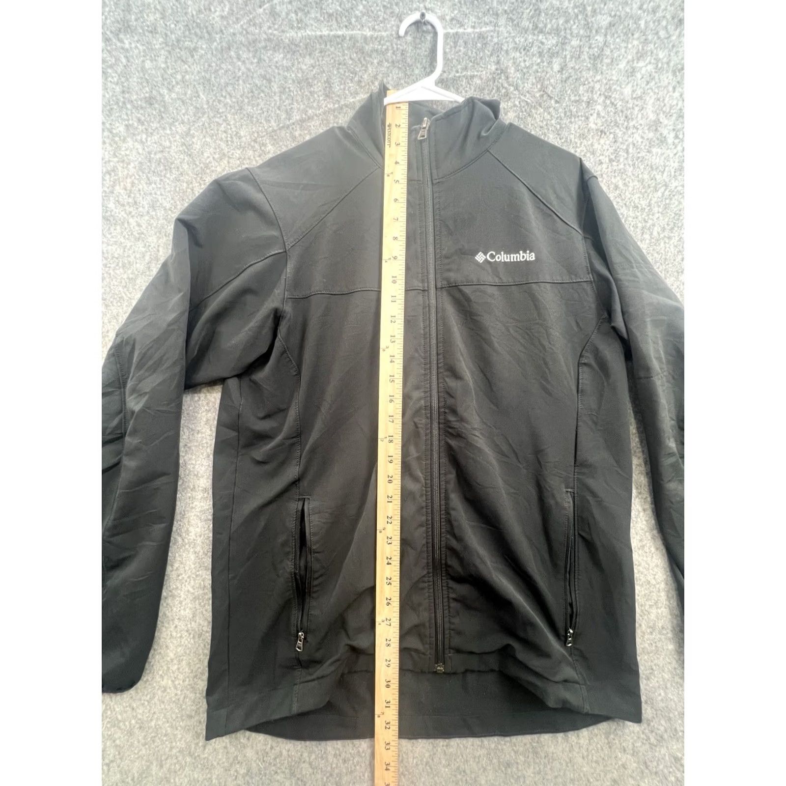 Vintage Columbia Men's Windbreaker Jacket Outdoor Black Small Regular Fit Lightweight Zip Synthetic Softshell Size US S / EU 44-46 / 1 - 3 Thumbnail