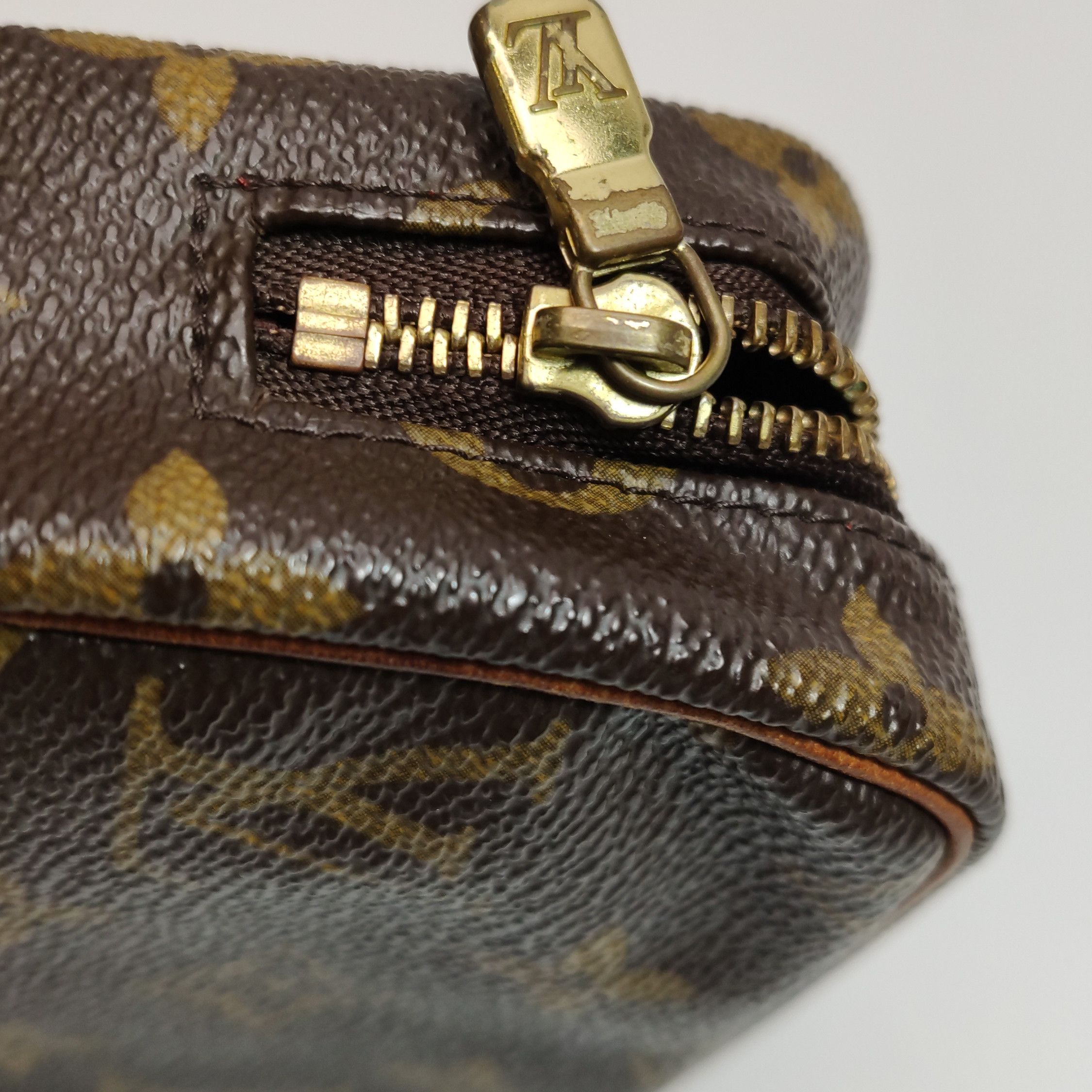 Louis Vuitton Louis Vuitton (LV) Trousse Wapity Vegetable Tanned Leather Size ONE SIZE - 6 Thumbnail