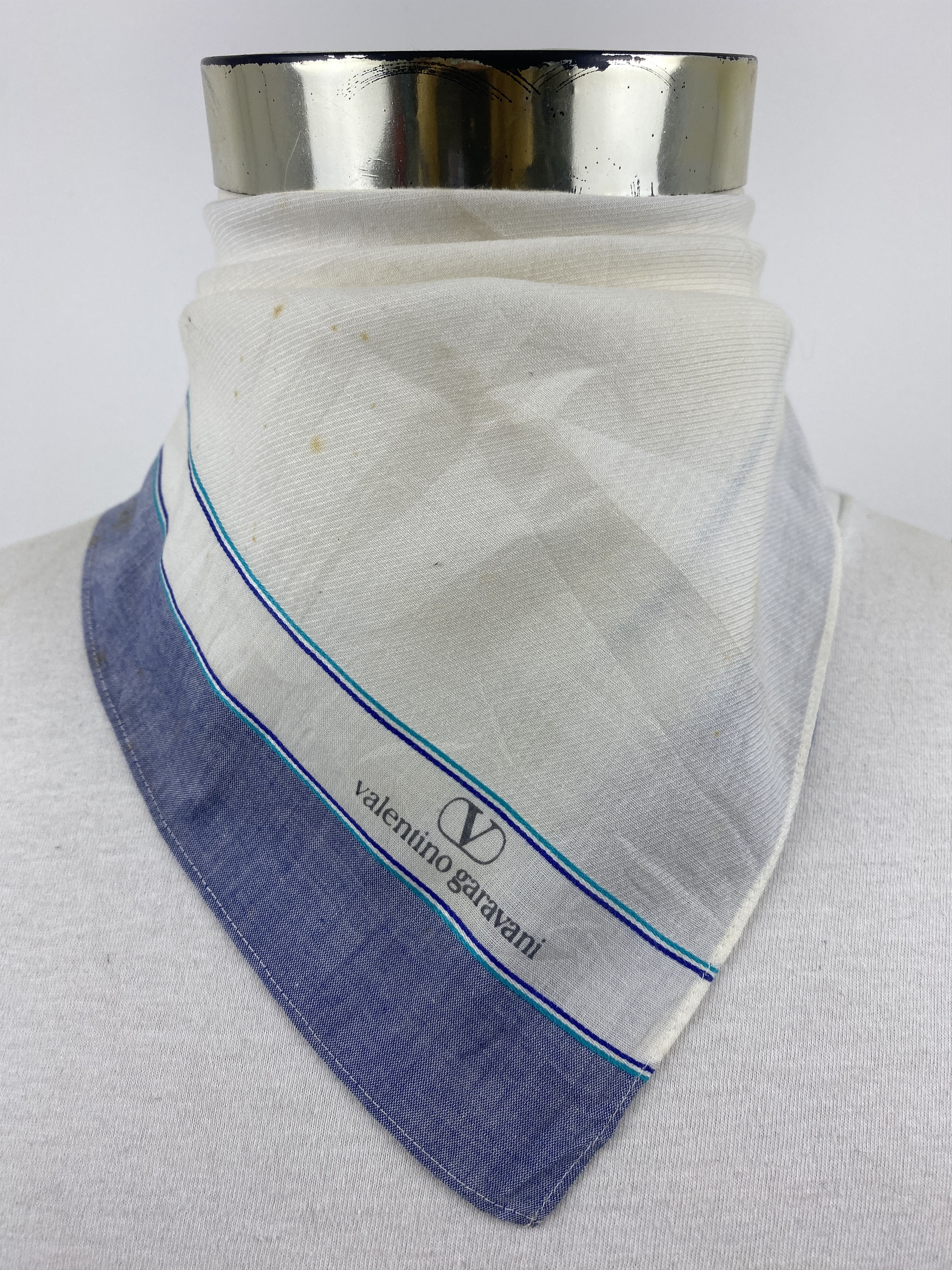 Valentino Garavani Handkerchief Neckerchief HKC0759