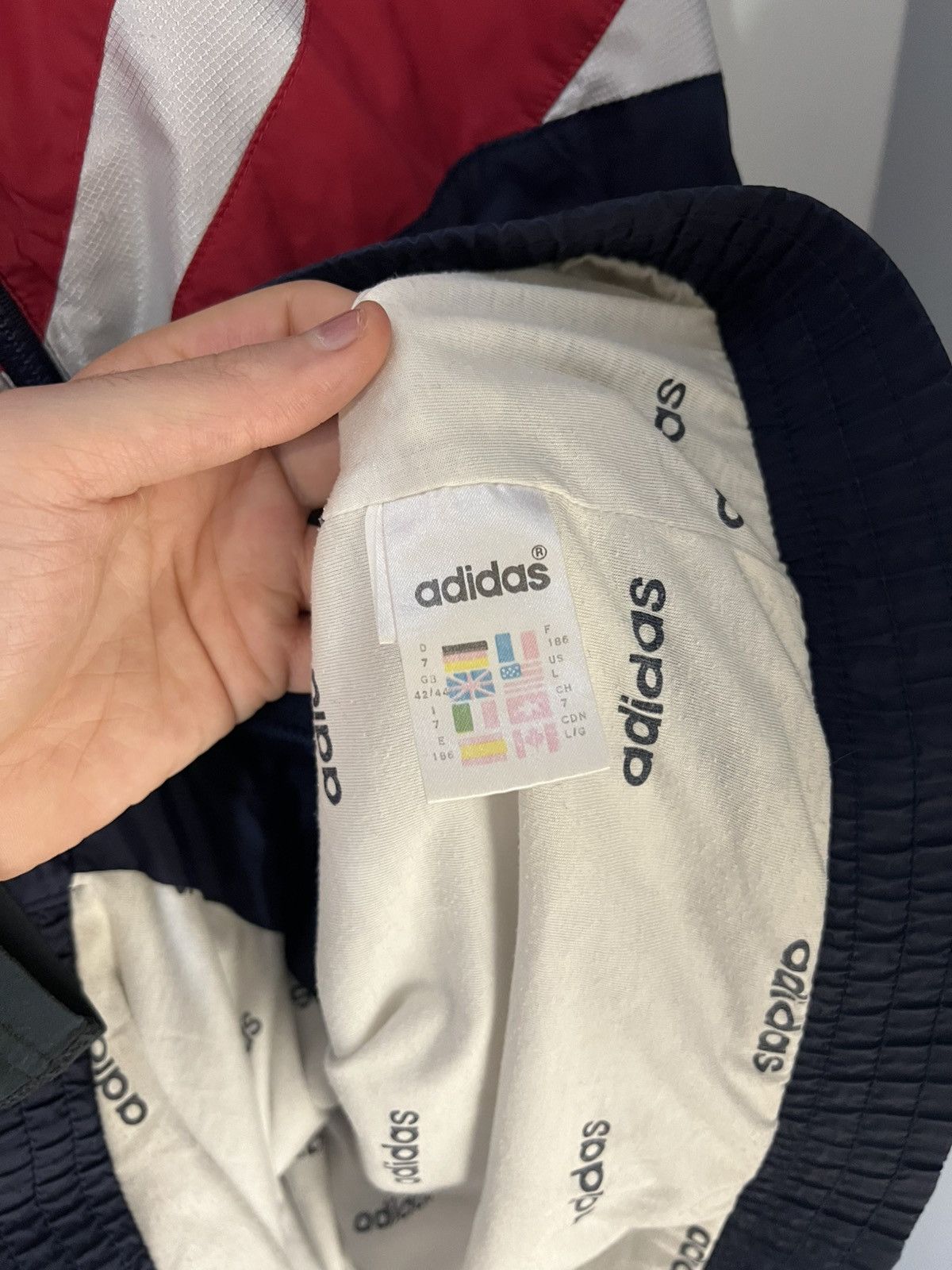 Vintage VERY RARE ADIDAS ORIGINAL EQUIPMENT RETRO SUIT CASUAL 90s Size US L / EU 52-54 / 3 - 13 Thumbnail
