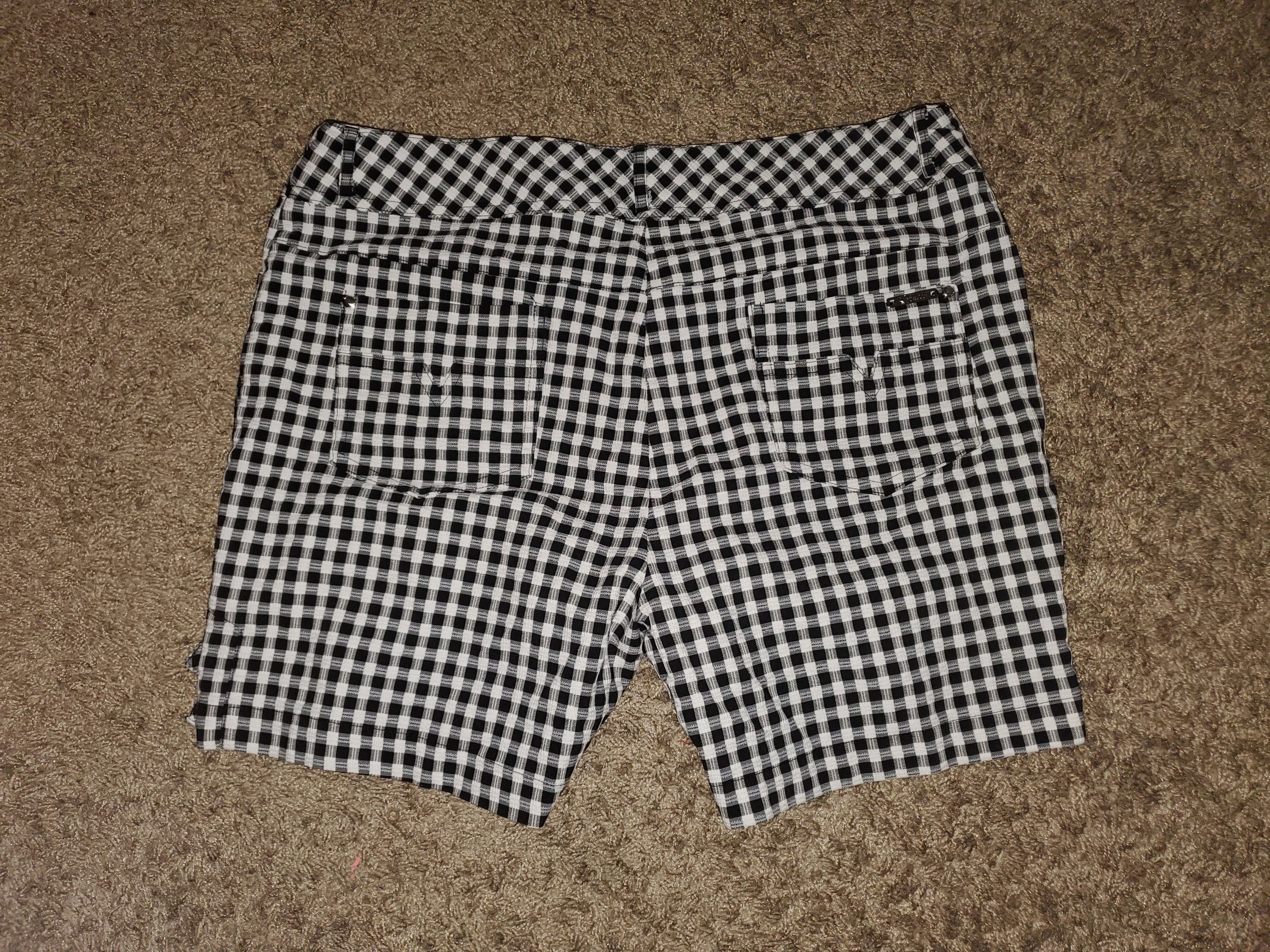 Other Plus size Rekucci gingham shorts (size 16) Size 38" / US 16 / IT 52 - 4 Thumbnail