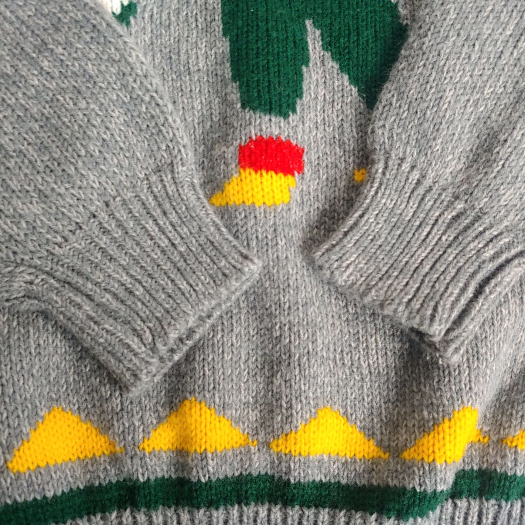 Vintage VINTAGE 1988 Korea Retro Knit Works Sweater M Gray Red Blue Winter Fashion Women Size M / US 6-8 / IT 42-44 - 4 Thumbnail